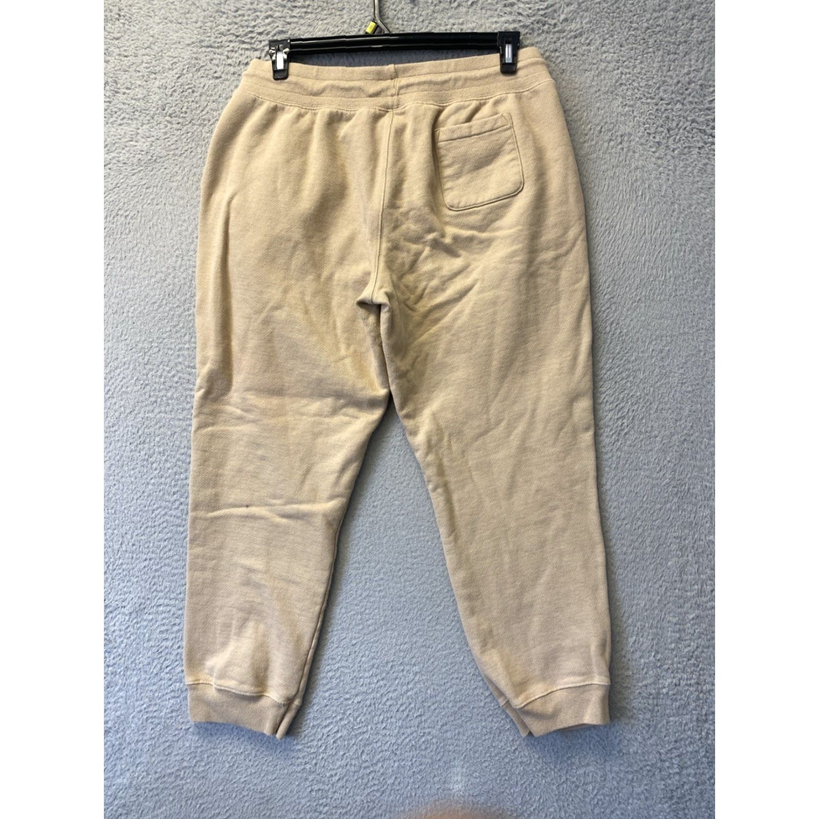 Champion CHAMPION Jogger Sweatpants Men XL Tan Athletic Activewear with Pockets Tie Drawstring Tailored Tapered Leg Mens XL Tan Joggers 157-1 Size US 36 / EU 52 - 7 Thumbnail