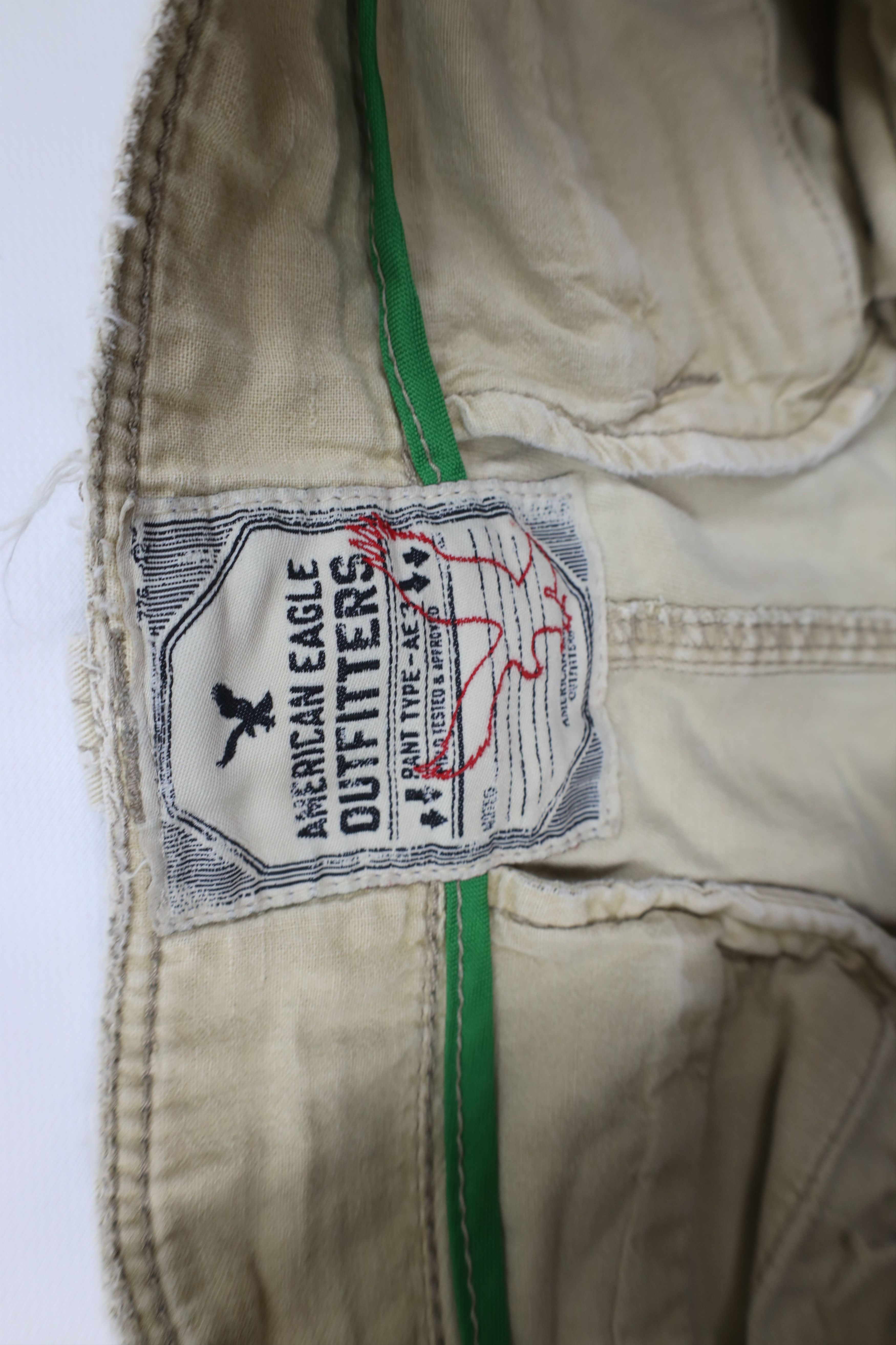 American Eagle Outfitters Vintage Y2K American Eagle Outfitters Cargo Shorts Size US 30 / EU 46 - 10 Thumbnail