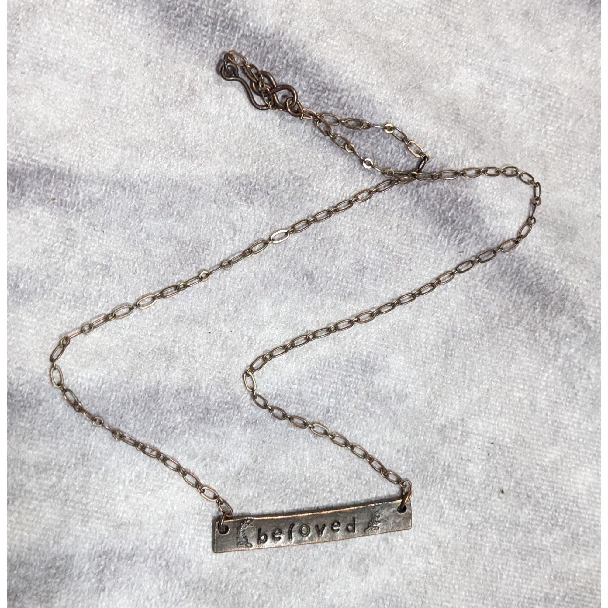 Other Rustic Beloved Hand Stamped Antiqued Copper Tone Necklace Size ONE SIZE - 6 Thumbnail