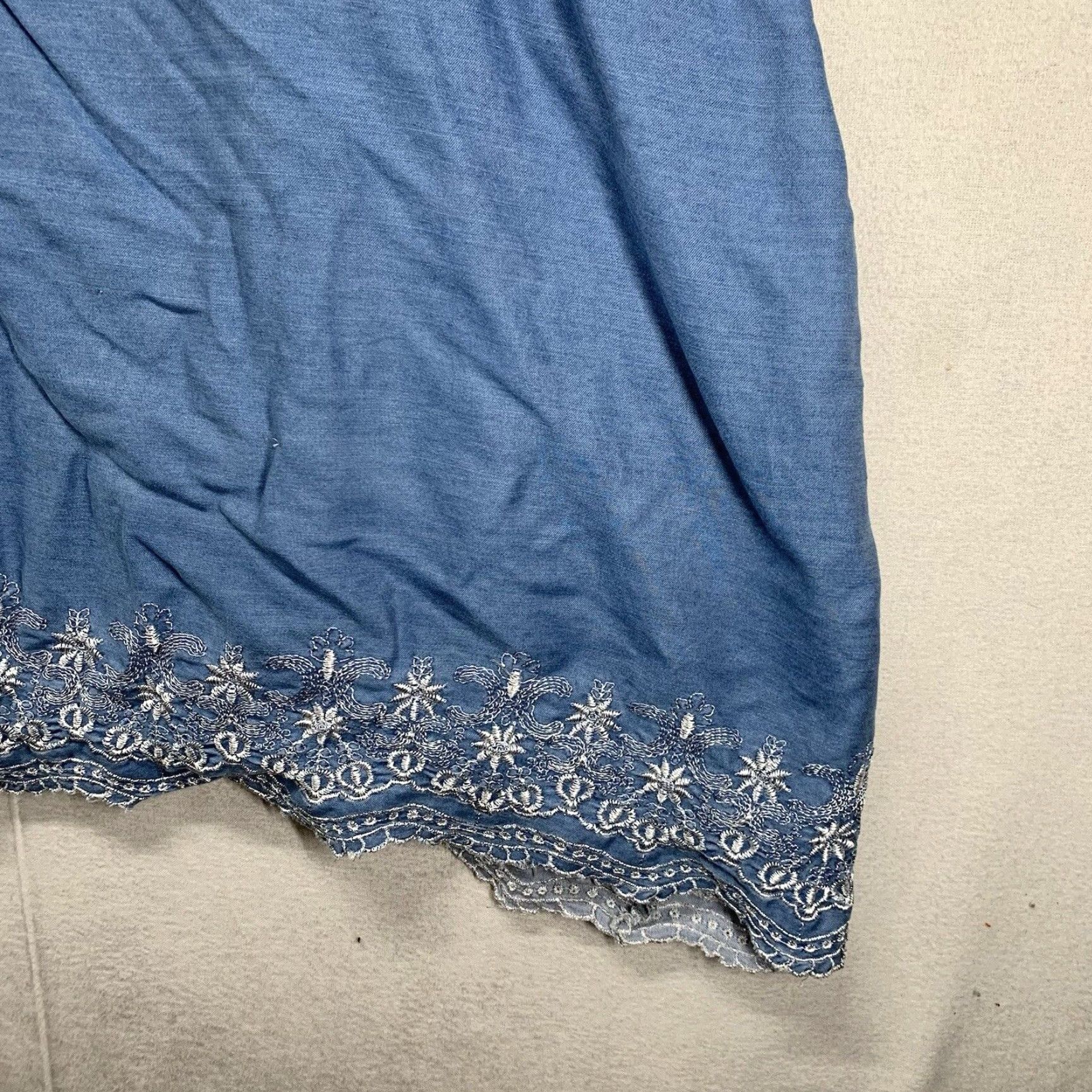 Vintage Jessica London Tank Top Women Size 22 Blue Denim Embroidered Asymmetrical Hem Casual Bohemian Size 3XL / US 20-22 - 6 Thumbnail