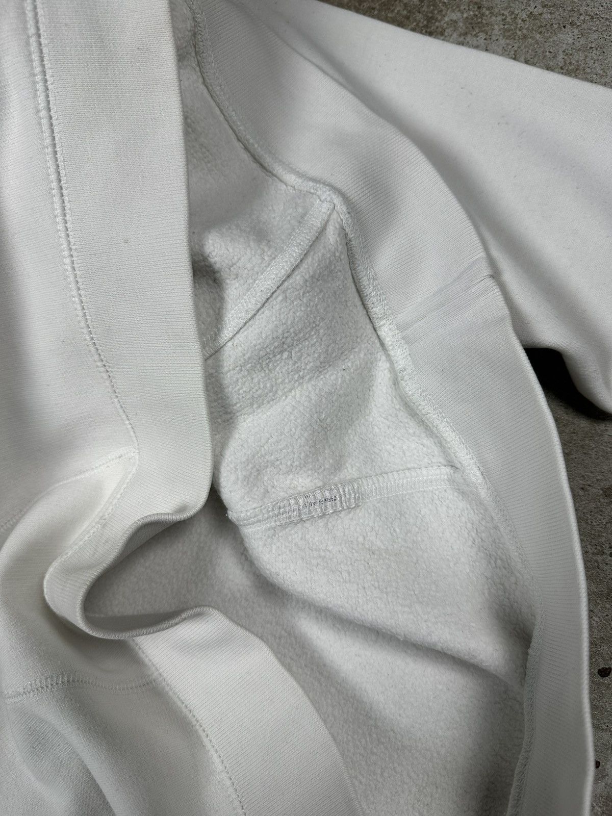 Nike × Vintage Vintage Y2K Nike White Center Big Swoosh Crewneck Size US S / EU 44-46 / 1 - 12 Thumbnail