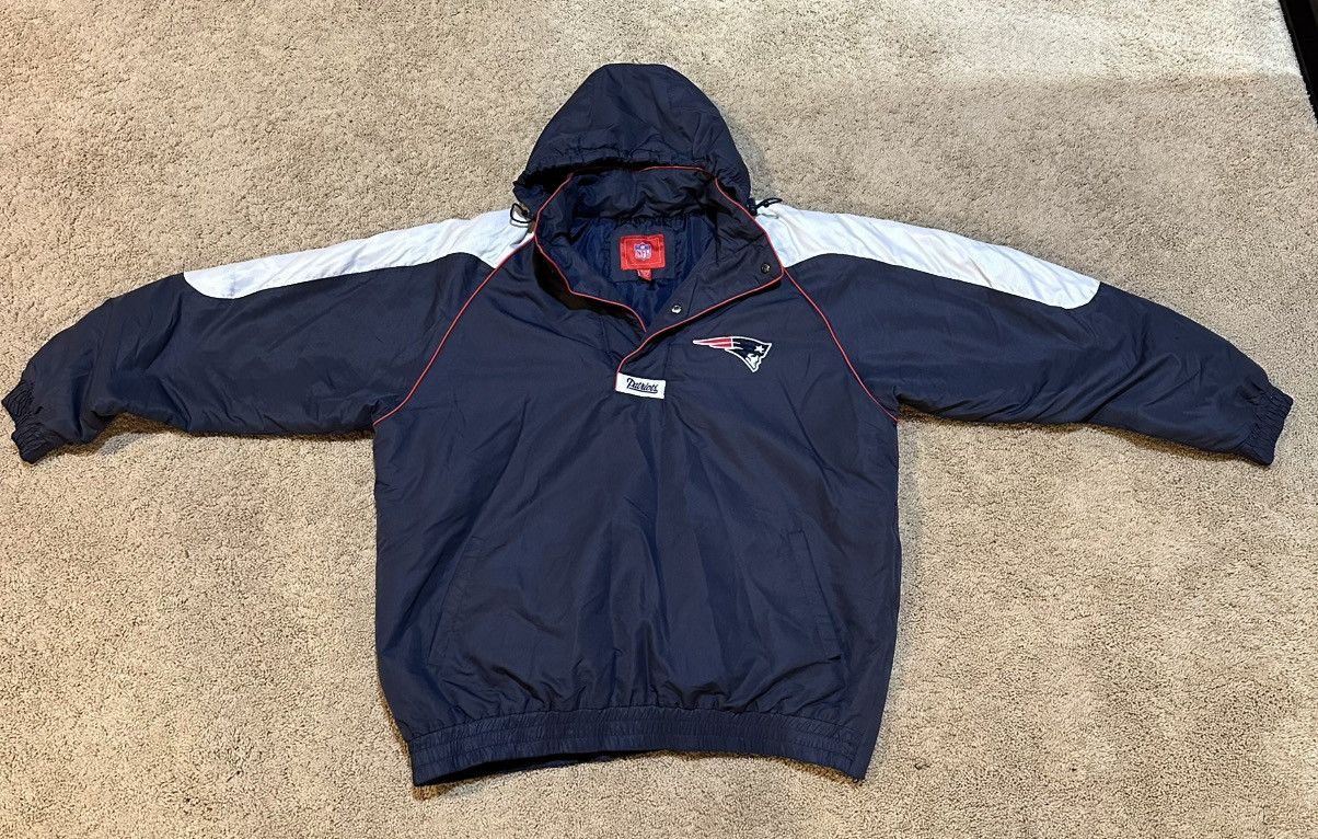 NFL Vintage NFL New England Patriots Puffer Jacket Sz XL Size US XL / EU 56 / 4 - 1 Thumbnail