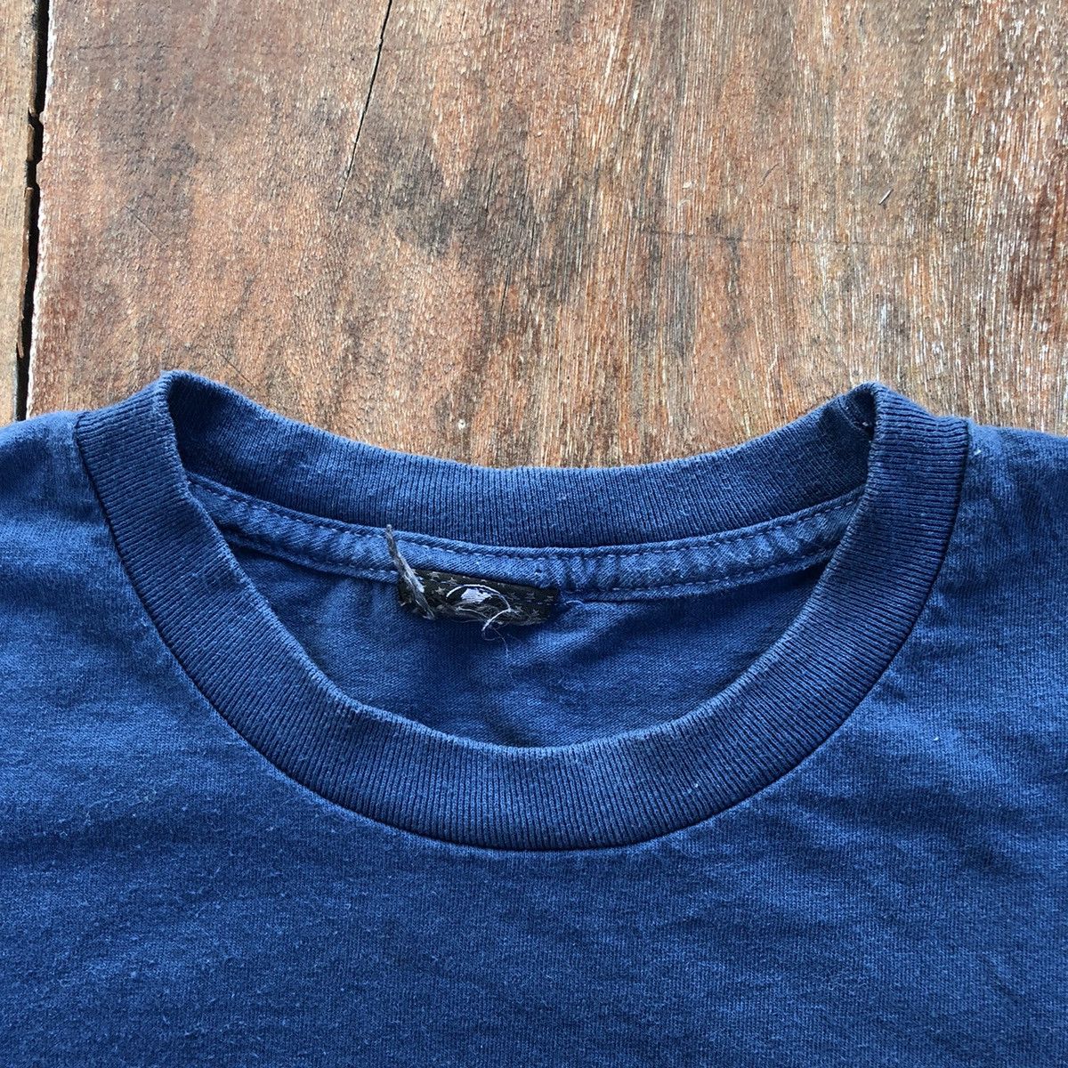 Band Tees Vintage Jaws Movie Rare T Shirt Size US S / EU 44-46 / 1 - 4 Thumbnail