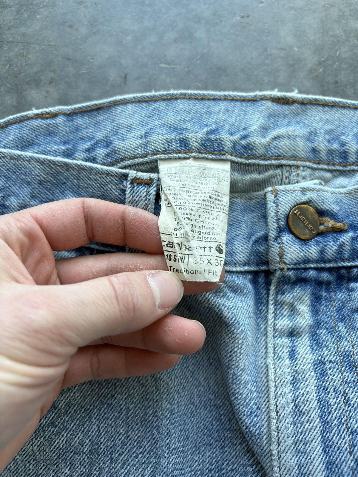 Carhartt Vintage Y2K Carhartt Denim Jeans 35x30 Light Wash Distressed Size US 35 - 4 Thumbnail