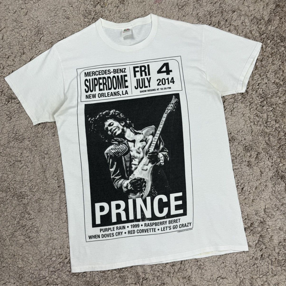 Band Tees Vintage Prince Poster Concert T-shirt Size US M / EU 48-50 / 2 - 3 Thumbnail