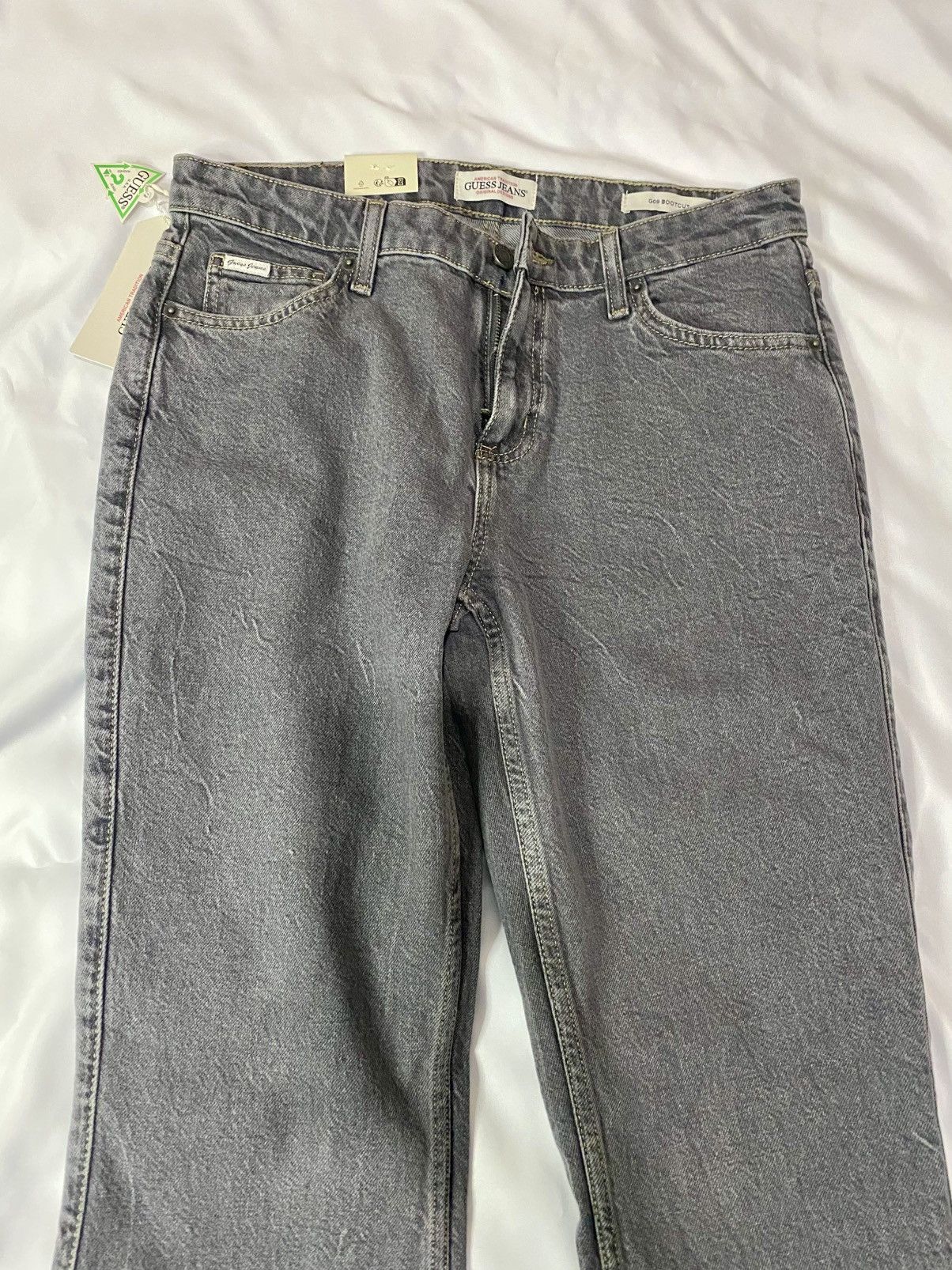 Guess Guess Jeans G09 Bootcut Size 28" / US 6 / IT 42 - 1 Thumbnail