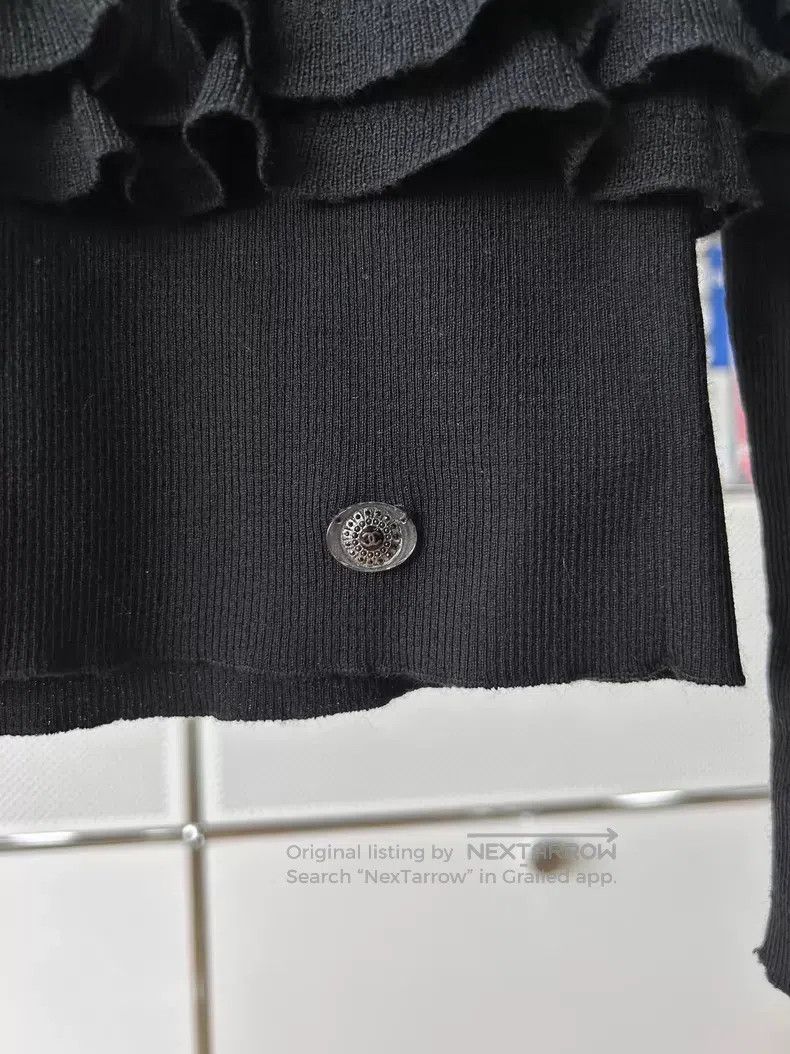 Chanel Chanel 19k black ruffled sheep wool knit sweater Size XS / US 0-2 / IT 36-38 - 4 Thumbnail