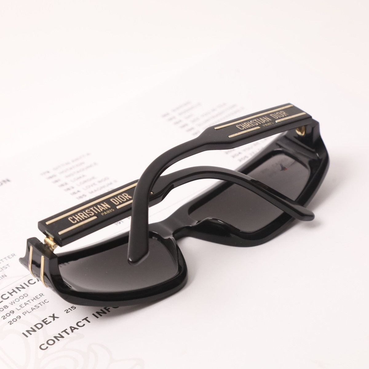 Dior DIOR DIORSIGNATURE S9U SUNGLASSES Size ONE SIZE - 8 Thumbnail