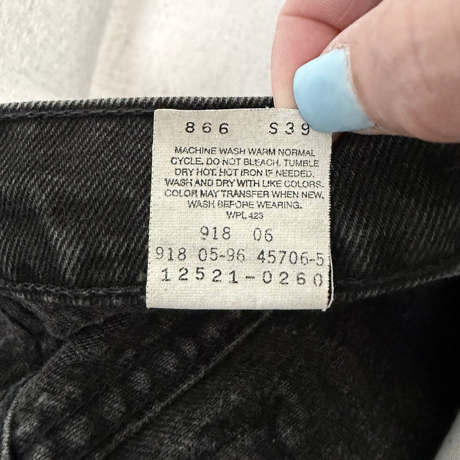 Levi's Vintage Levis 521 Black Tapered Leg High Waisted Jeans Sz 24 Size 24" / US 00 / IT 34 - 3 Thumbnail