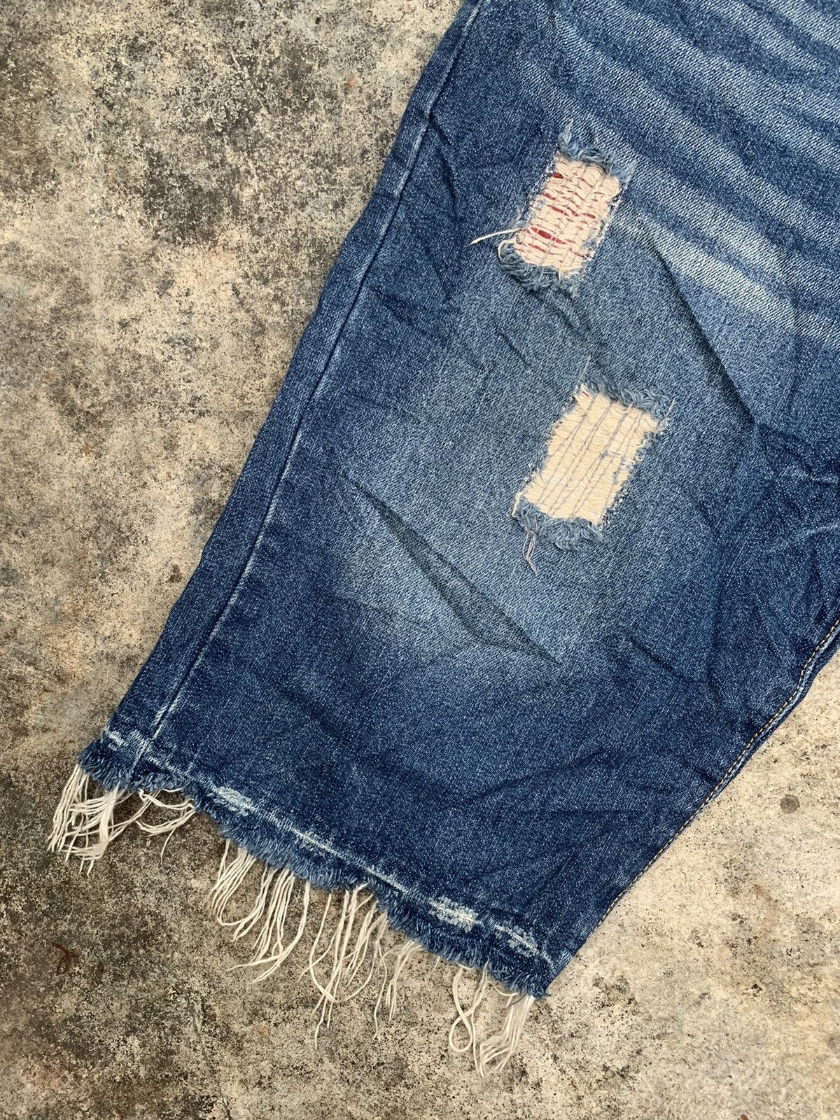 Japanese Brand × Vintage Vintage Sukajan Tiger Blue Denim Jeans Shorts Size US 34 / EU 50 - 3 Thumbnail