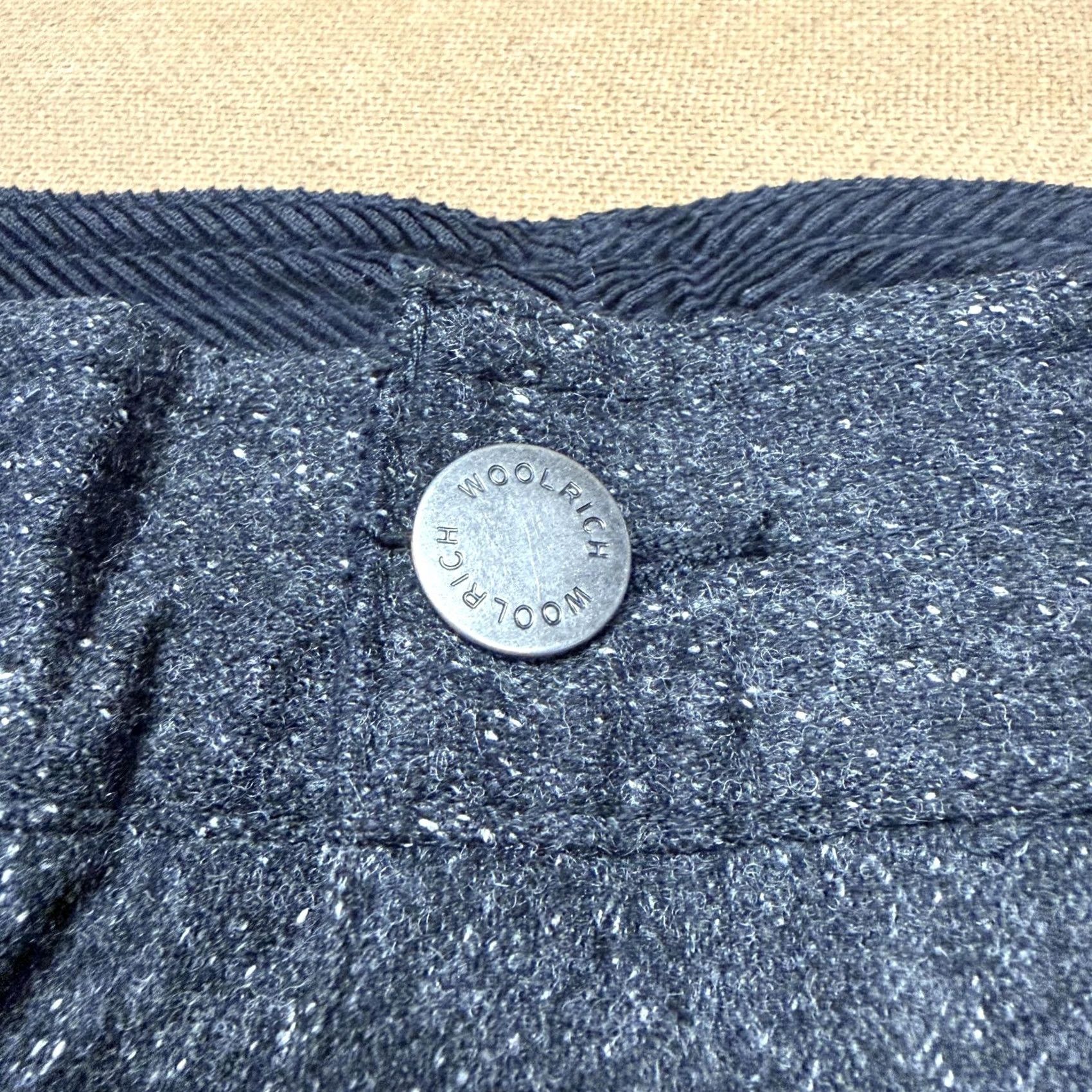Vintage Woolrich Skirt Womens 14 Gray Onyx Wool Blend Lined Tweed Pockets 5063 Size 36" / US 14 / IT 50 - 7 Thumbnail