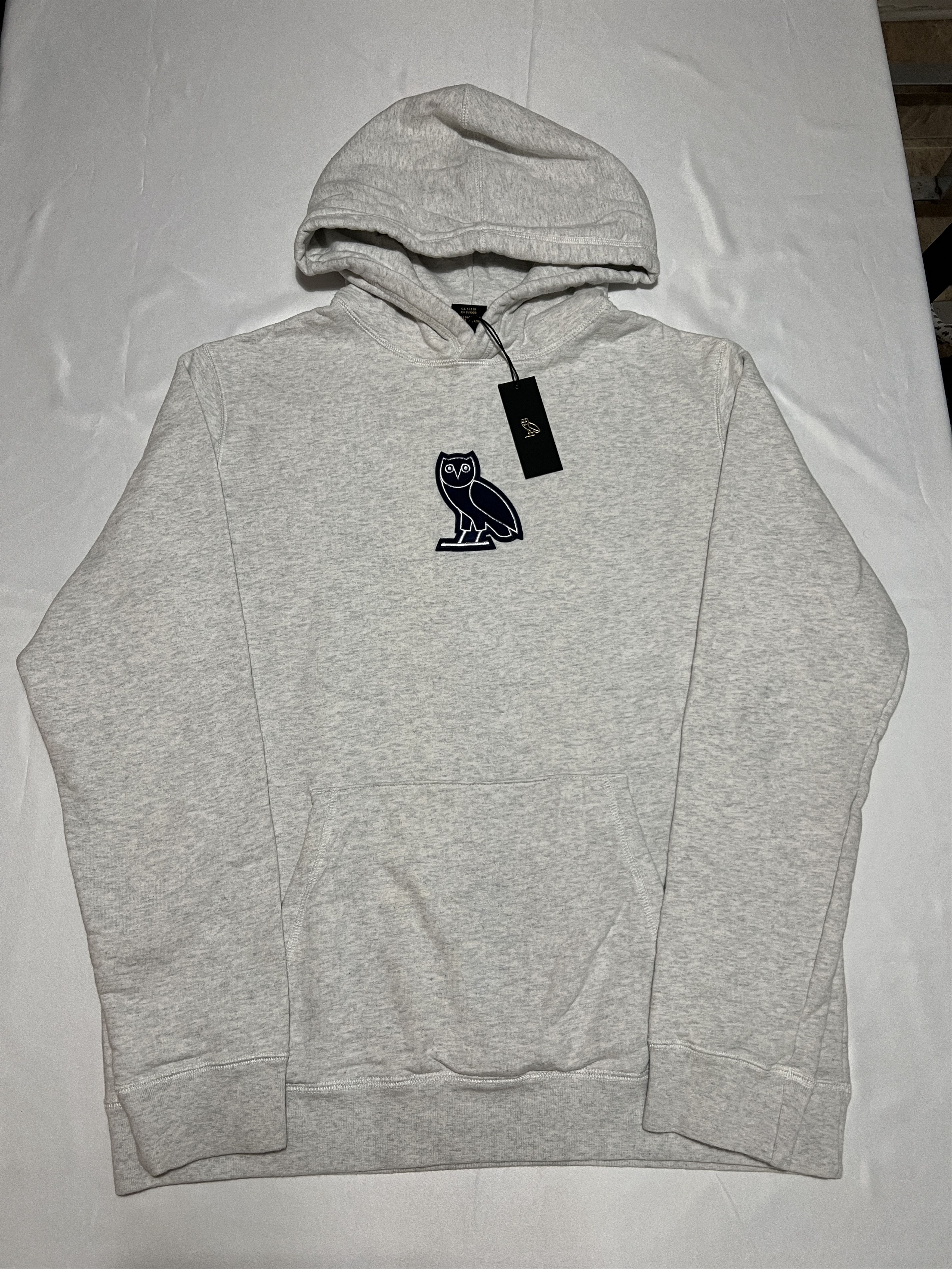 Drake OVO Classic Owl Hoodie Ash Grey 2020 Size US XL / EU 56 / 4 - 1 Thumbnail