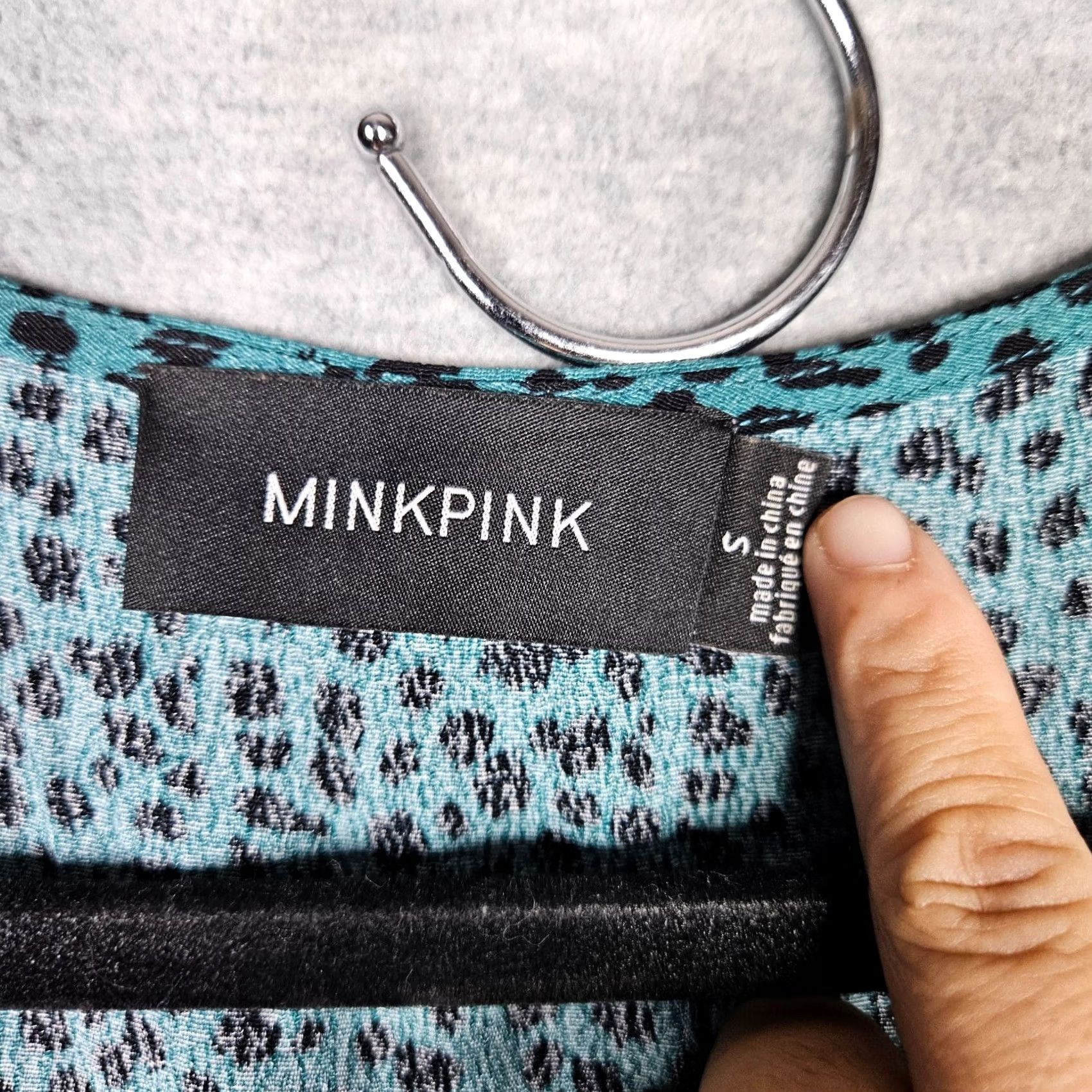 MINKPINK MINKPINK Women's S Wrap Maxi Dress Black Green Print Dress Maxi S Women Short Sleeve V-Neck Casual Pattern Solid Colorful 90s? Size S / US 4 / IT 40 - 3 Thumbnail