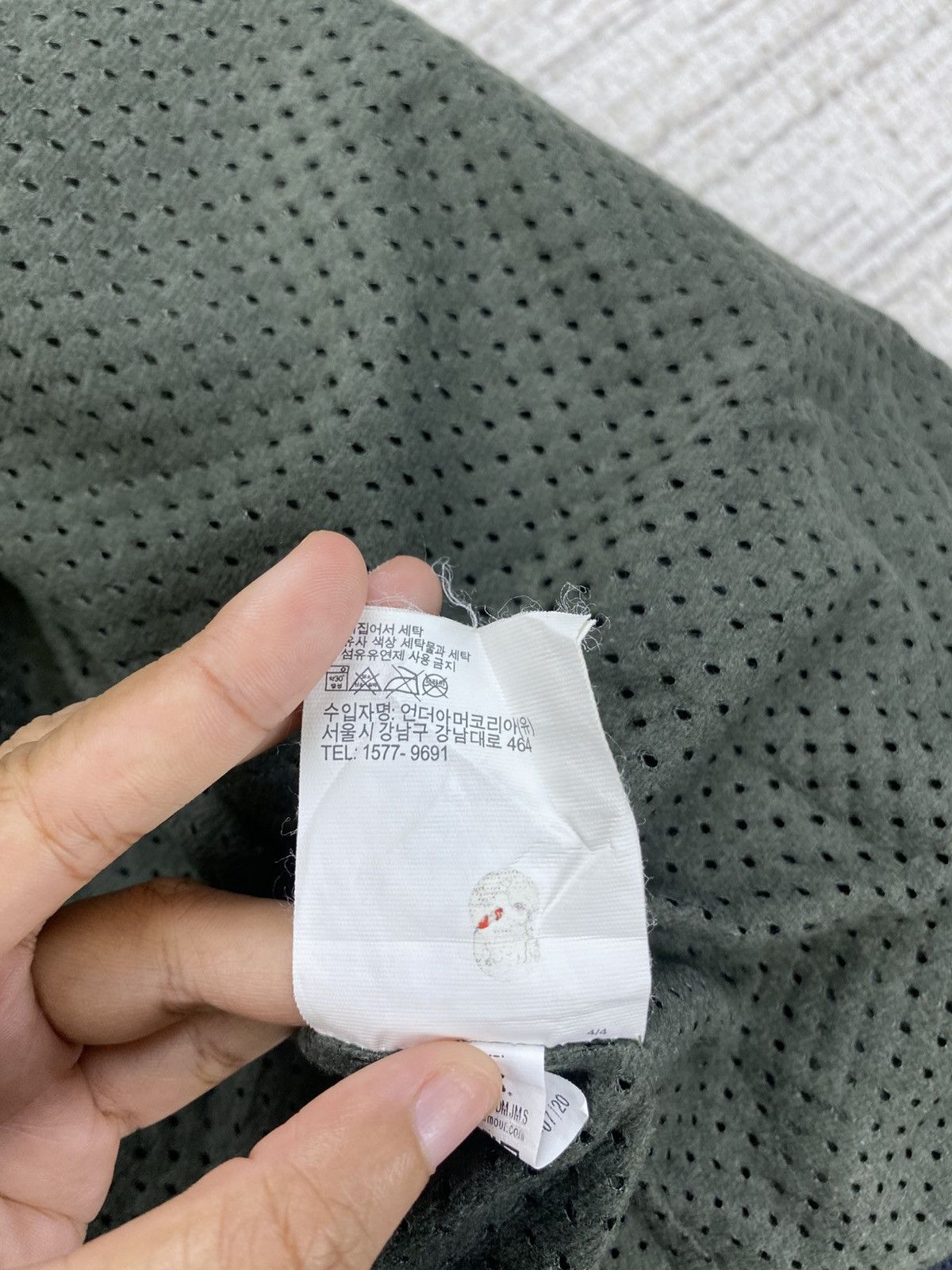 Japanese Brand × Under Armour × Vintage Vintage Under Armour Rare Green Army Fullzip Hoodie Jacket Size US M / EU 48-50 / 2 - 10 Thumbnail