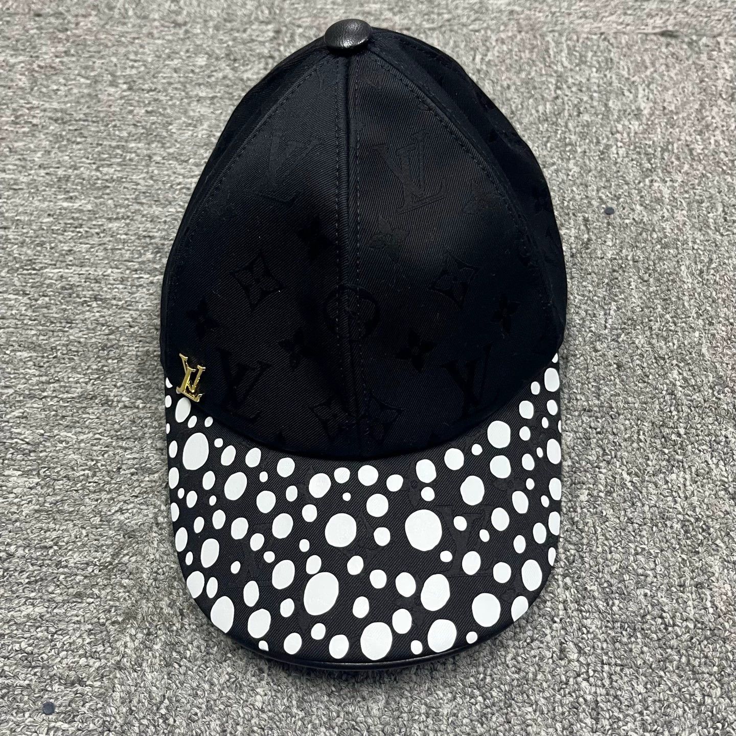 Louis Vuitton louis vuitton limited edition polka dot cap Size ONE SIZE - 1 Thumbnail