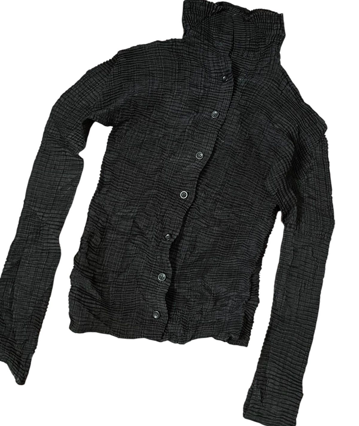 Homme Plisse Issey Miyake TAX FREE 🇺🇸 Vintage issey miyake pleats turtleneck shirt Size US S / EU 44-46 / 1 - 2 Thumbnail