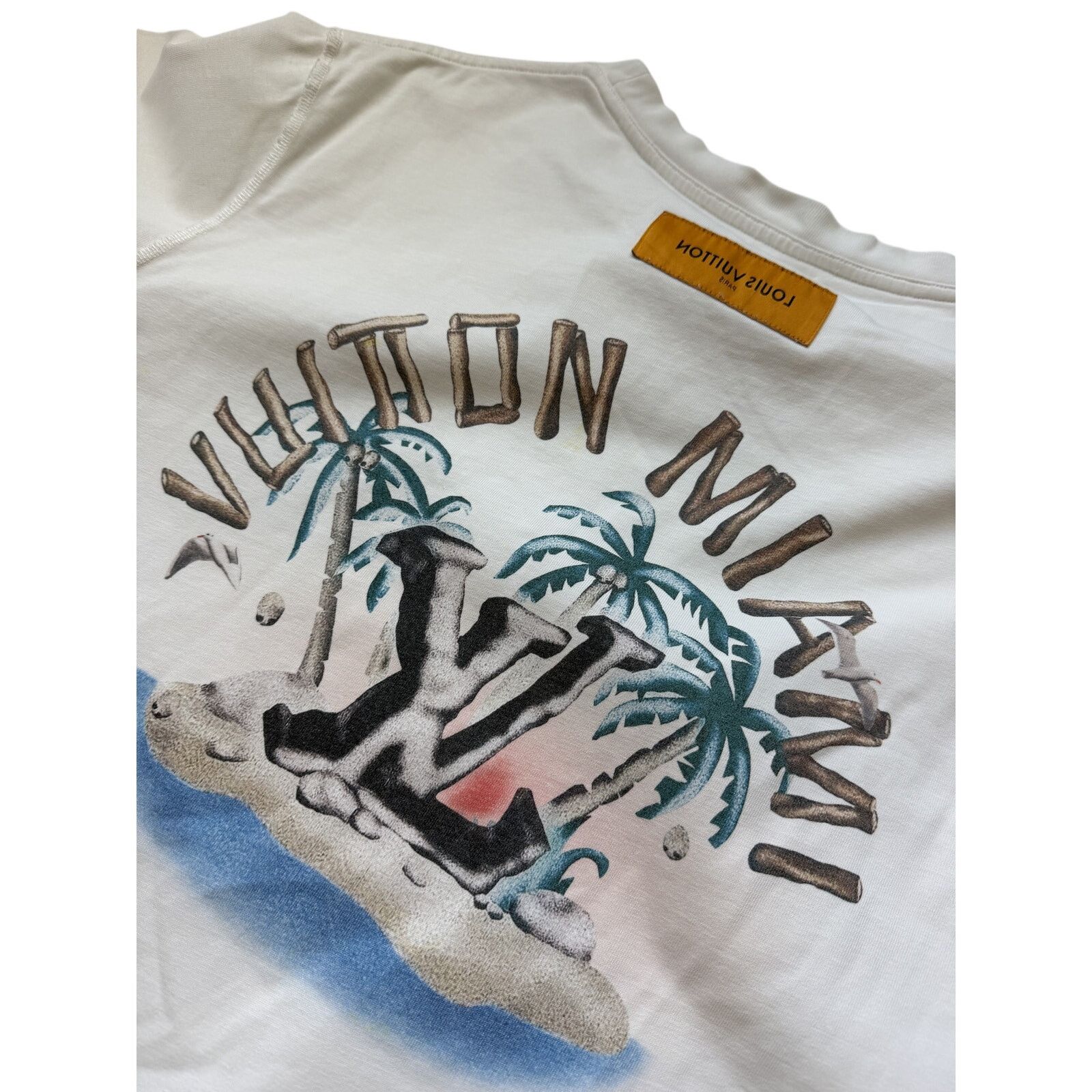 Louis Vuitton Louis Vuitton 2022 Miami Staff Shirt Virgil Abloh SS Runway Size US L / EU 52-54 / 3 - 2 Thumbnail
