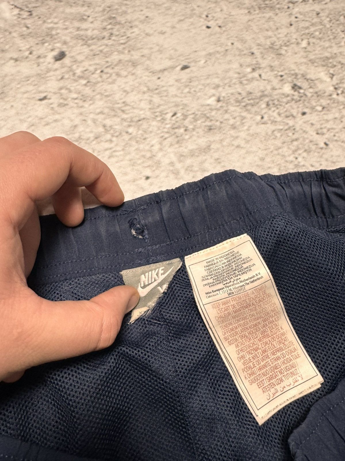 Nike × Vintage NIKE VINTAGE BASIC LOGO OVERSIZE BAGGY PANTS Size US 34 / EU 50 - 5 Thumbnail