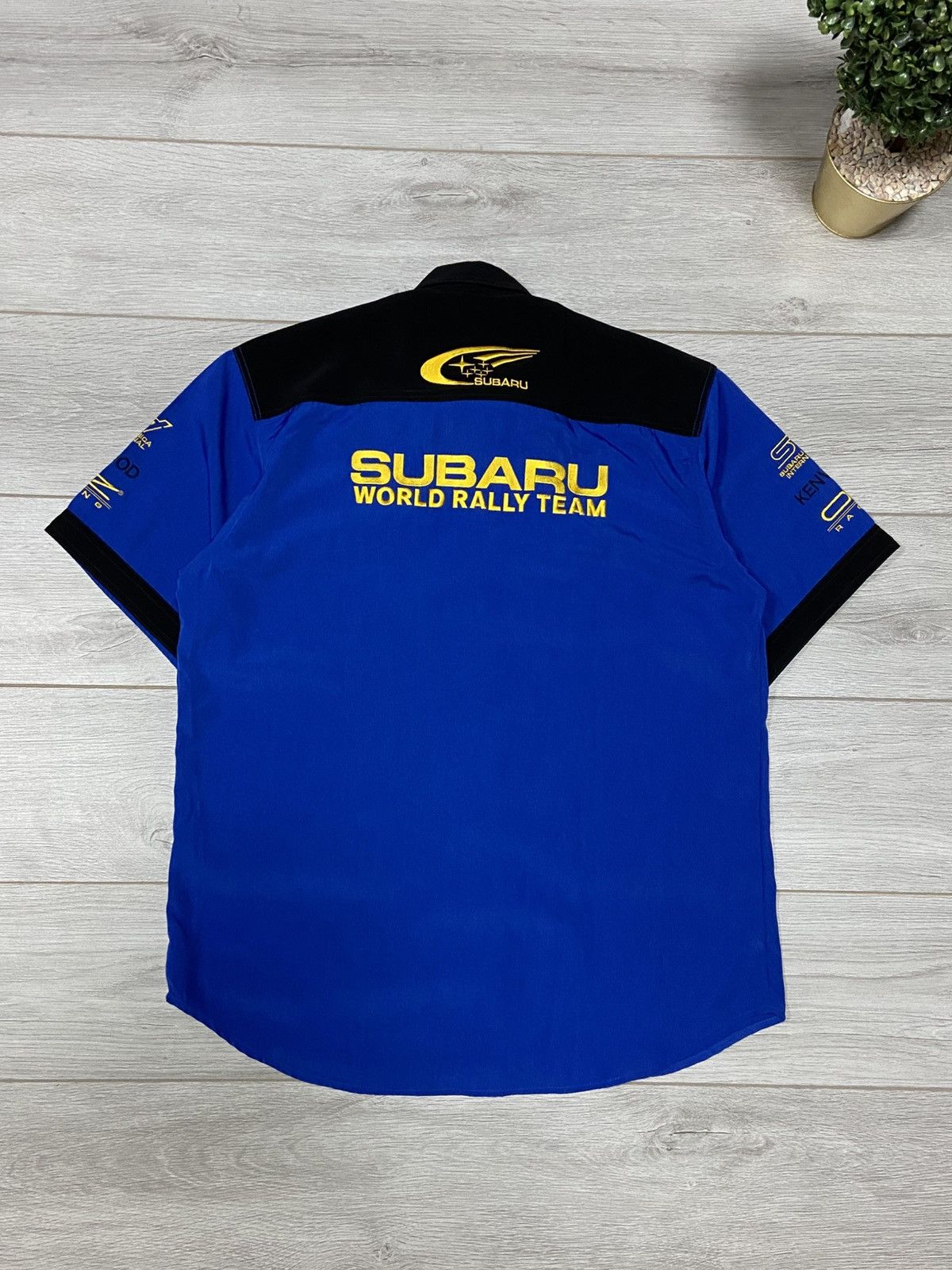 Formula 1 Vintage Subaru World Rally Team Shirt Mercedes BMW Honda Size US XL / EU 56 / 4 - 1 Thumbnail