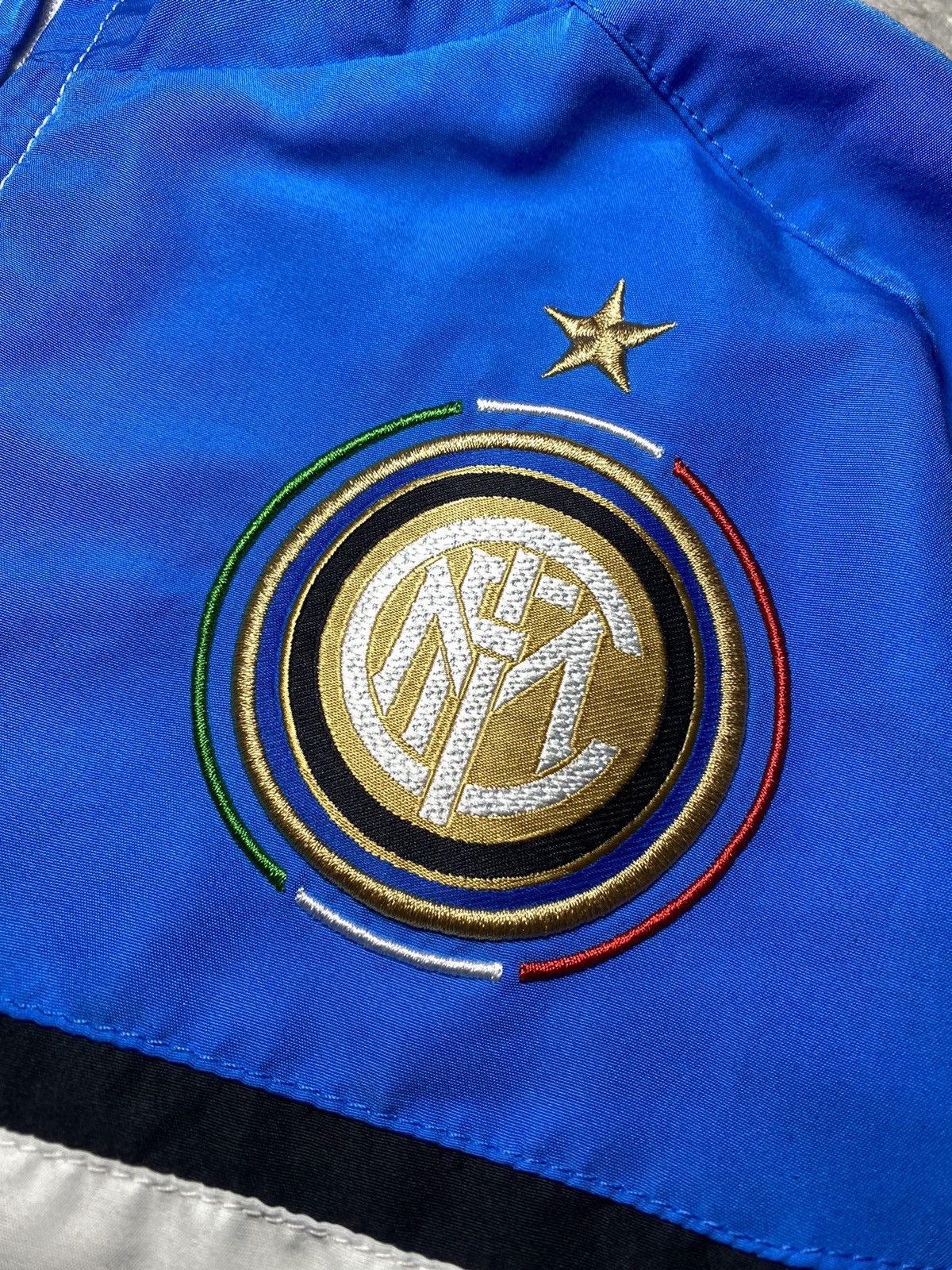 Nike Nike Inter Milan Light Track Jacket blokecore 00’s Y2K Size US M / EU 48-50 / 2 - 5 Thumbnail