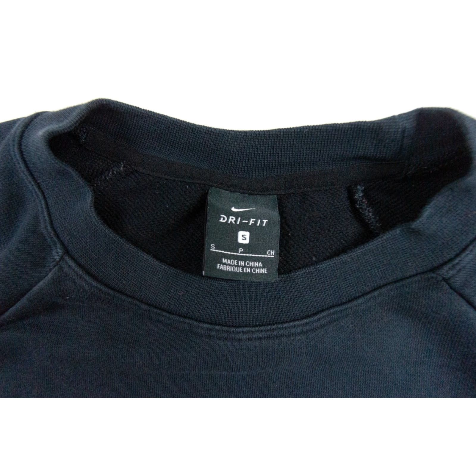 Nike Nike Dri-Fit Sweatshirt Small Black Versa Cropped Crewneck Womens Size S / US 4 / IT 40 - 5 Thumbnail