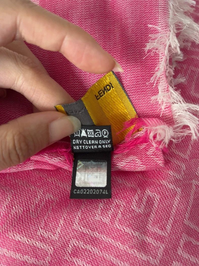 Fendi Fendi Scarf Size ONE SIZE - 8 Thumbnail