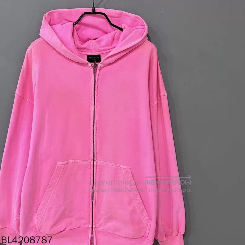 Balenciaga Balenciaga Distressed Zip Hoodie Size US S / EU 44-46 / 1 - 2 Thumbnail