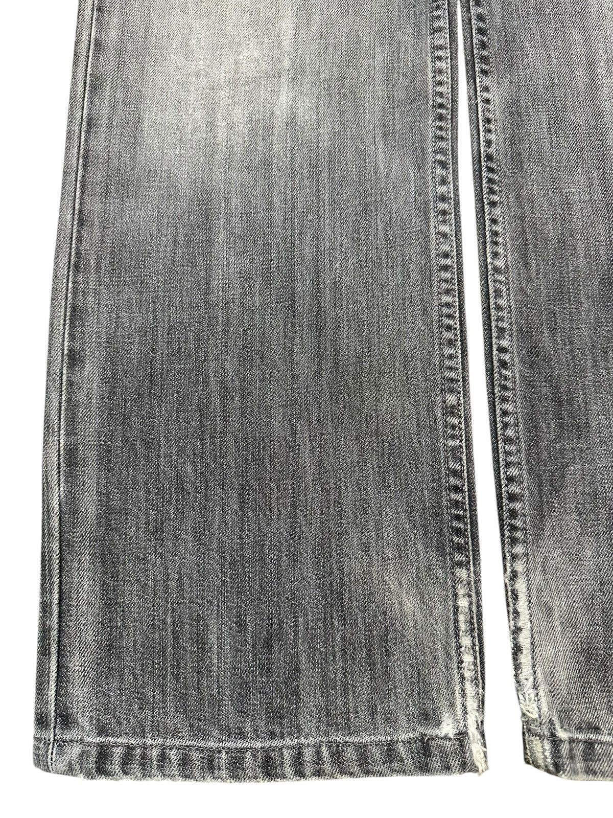 Levi's Vintage 90s Levis 502 Faded Wash Distress Style Loose Jeans Size US 32 / EU 48 - 7 Thumbnail