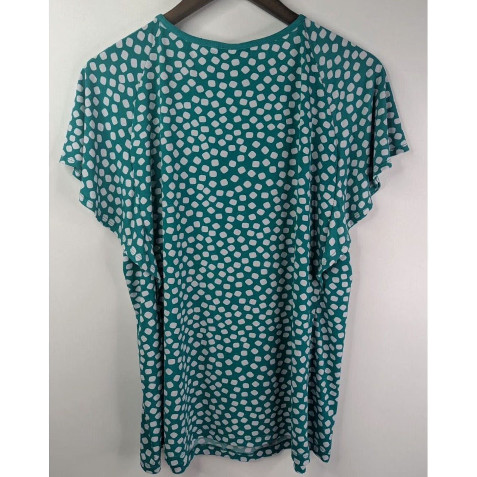 Vintage Susan Graver Blouse Womens Large Pullover Knit Green White Polka Dot Flutter Sleeve Round Neck Short Sleeve 100% Polyester Spandex Casual Workwear Size L / US 10 / IT 46 - 2 Thumbnail