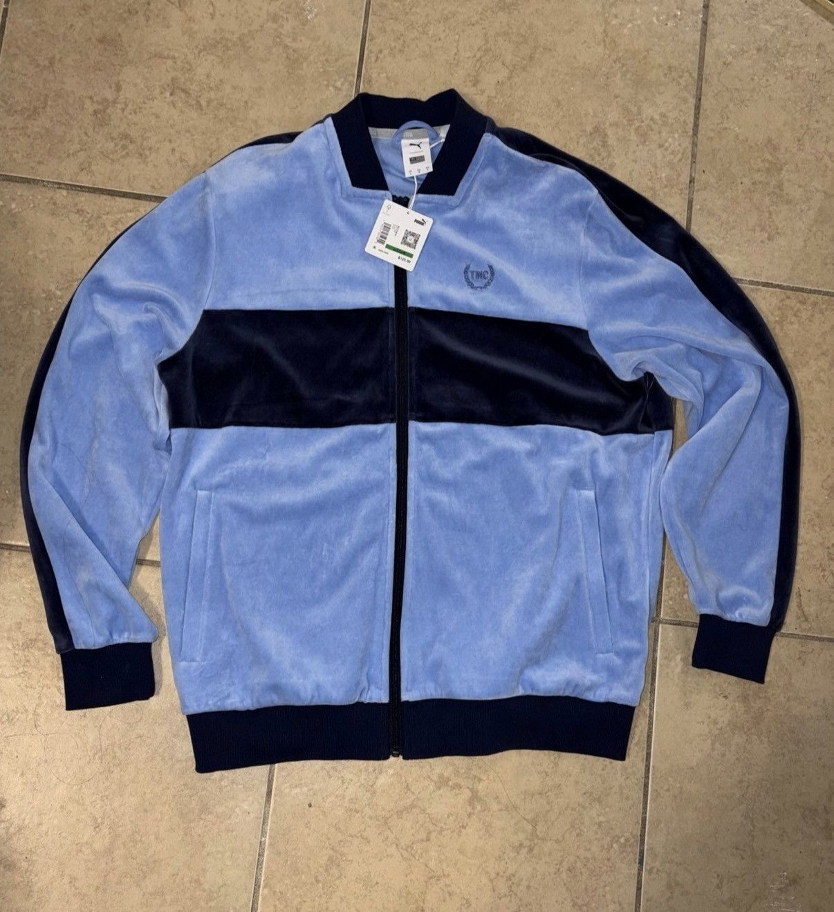 Puma Puma Light Blue and Navy Velour zipper Bomber Jacket suede Size US L / EU 52-54 / 3 - 1 Thumbnail
