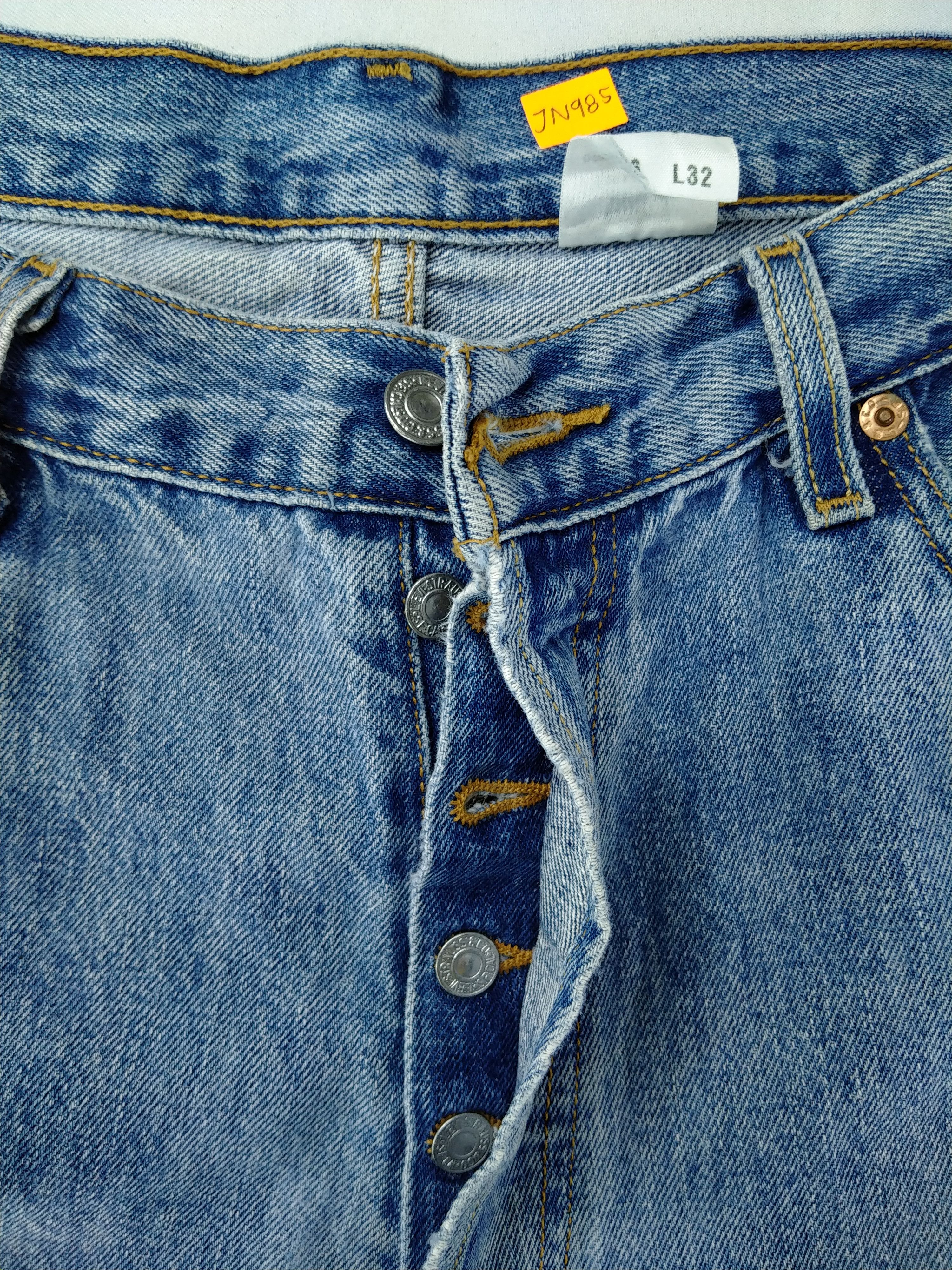 Levi's Blue Wash Vintage Levi's 501 Jeans 34x31 Denim -JN985 Size US 34 / EU 50 - 6 Thumbnail