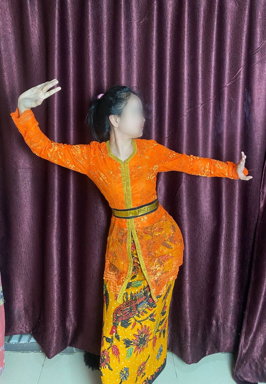 Other Kabaya Size ONE SIZE - 1 Thumbnail