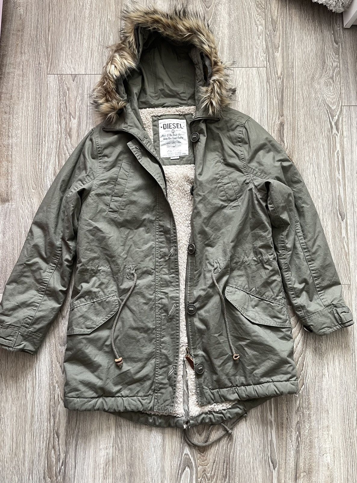 Diesel × Vintage Vintage Diesel Winter Jacket / Parka US M / EU 48-50 / 2 Size US M / EU 48-50 / 2 - 1 Thumbnail