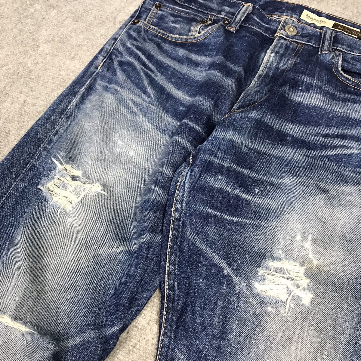 Japanese Brand DISTRESSED DENIM BACK NUMBER JAPAN JEANS PANTS Size US 31 - 6 Thumbnail