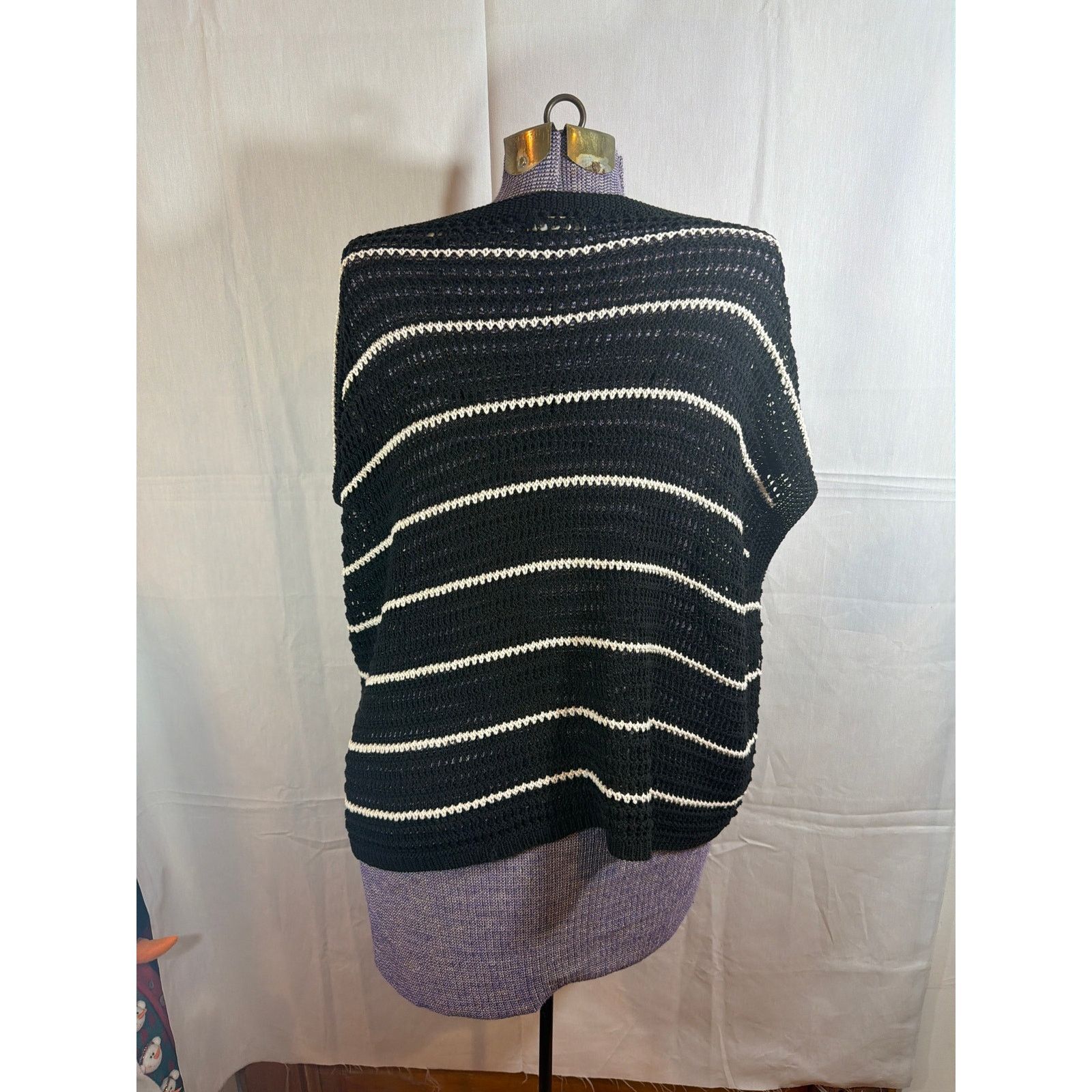Other Max Studio Pointelle Short Sleeve Sweater Top Women’s Small Size S / US 4 / IT 40 - 3 Thumbnail