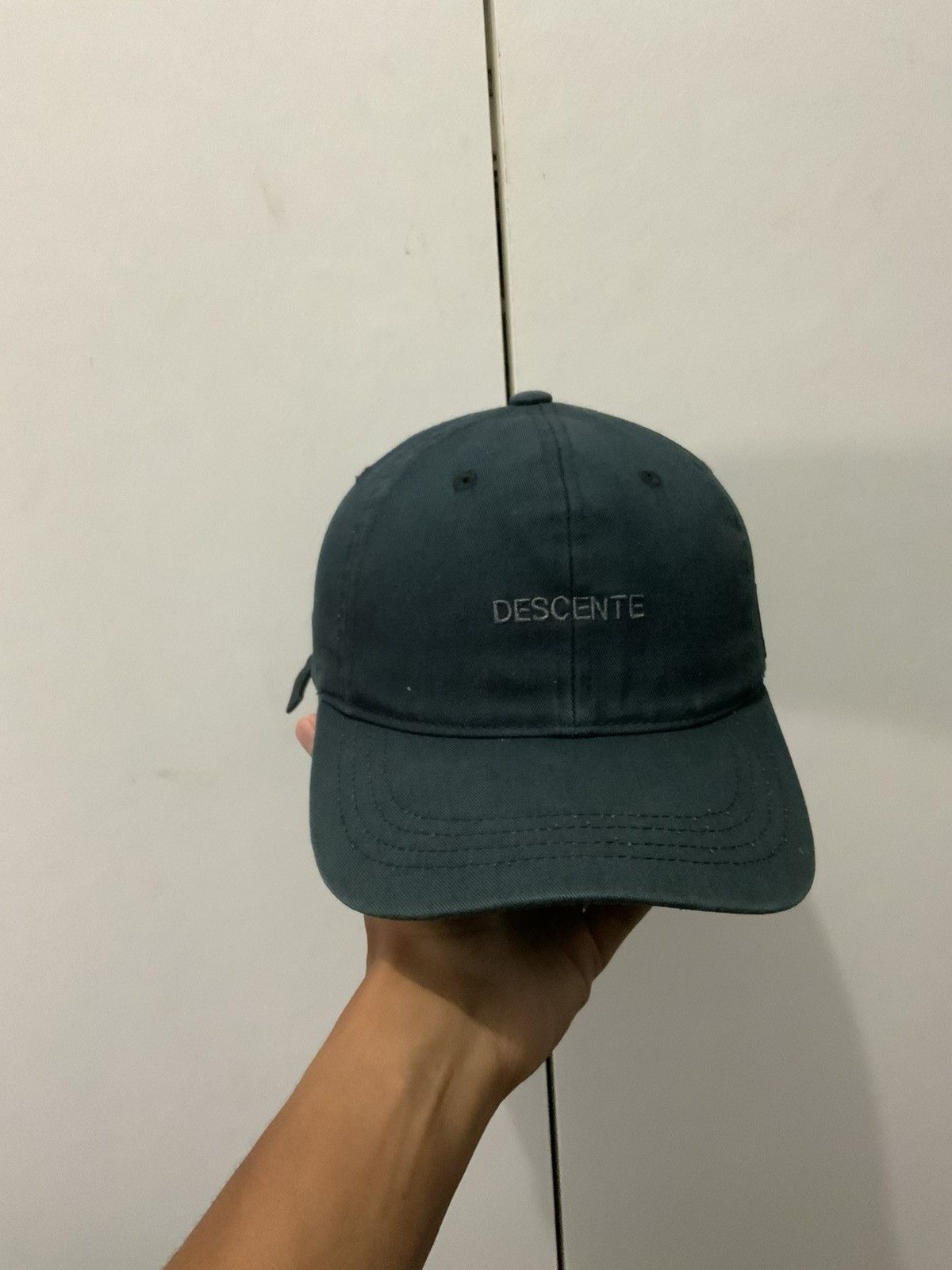 Descente Descente Black Streetwear Hat Size ONE SIZE - 5 Thumbnail