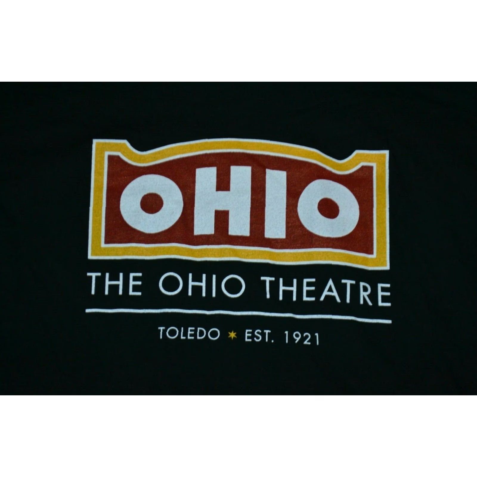 American Apparel VINTAGE Ohio Theatre T Shirt Medium Black American Apparel Mens 100% Cotton Theatre Shirt Size US M / EU 48-50 / 2 - 2 Thumbnail
