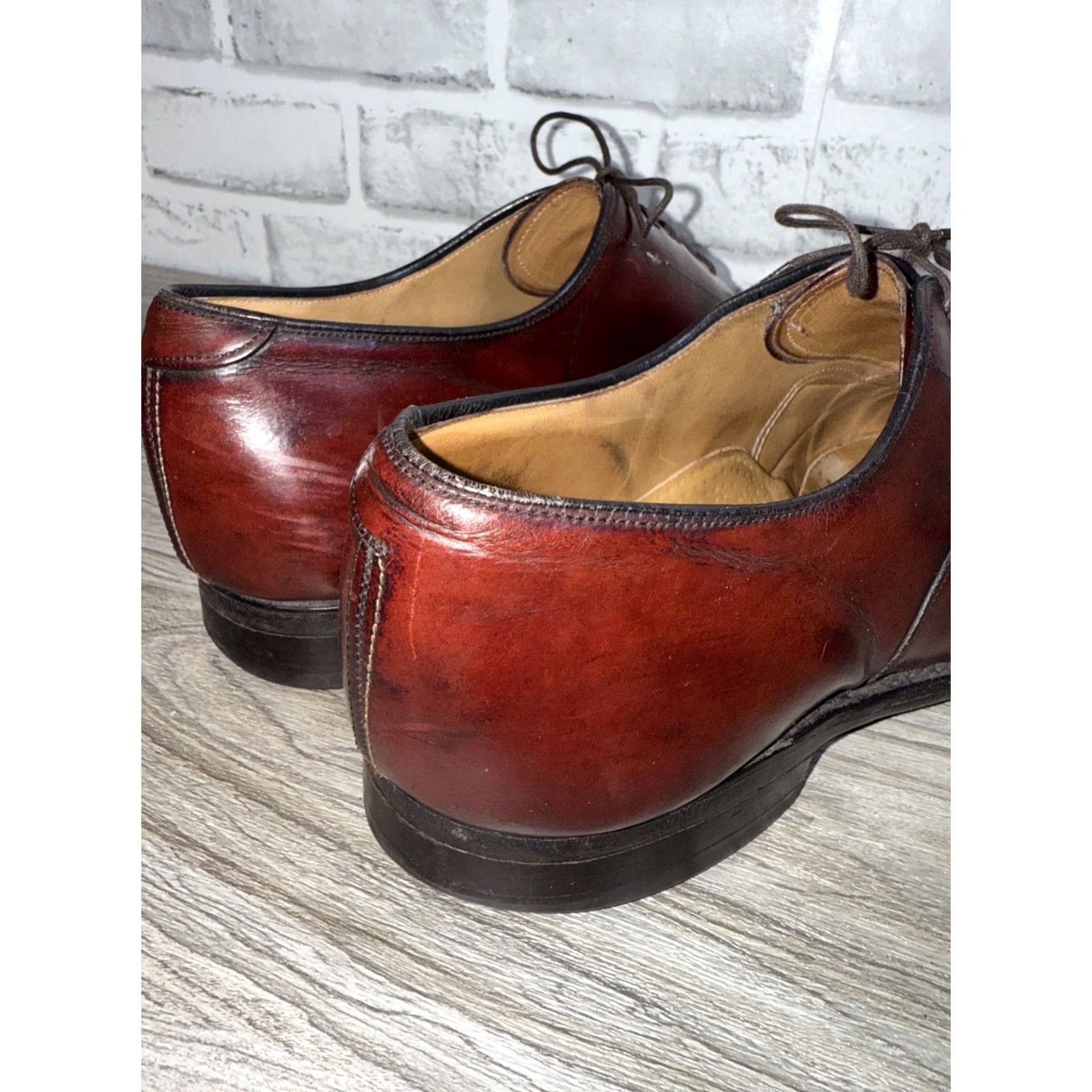 Johnston & Murphy Johnston & Murphy Dress Shoes Burgundy Brogue Cap Toe Up Oxfords Mens 10.5 EUC Size ONE SIZE - 4 Thumbnail