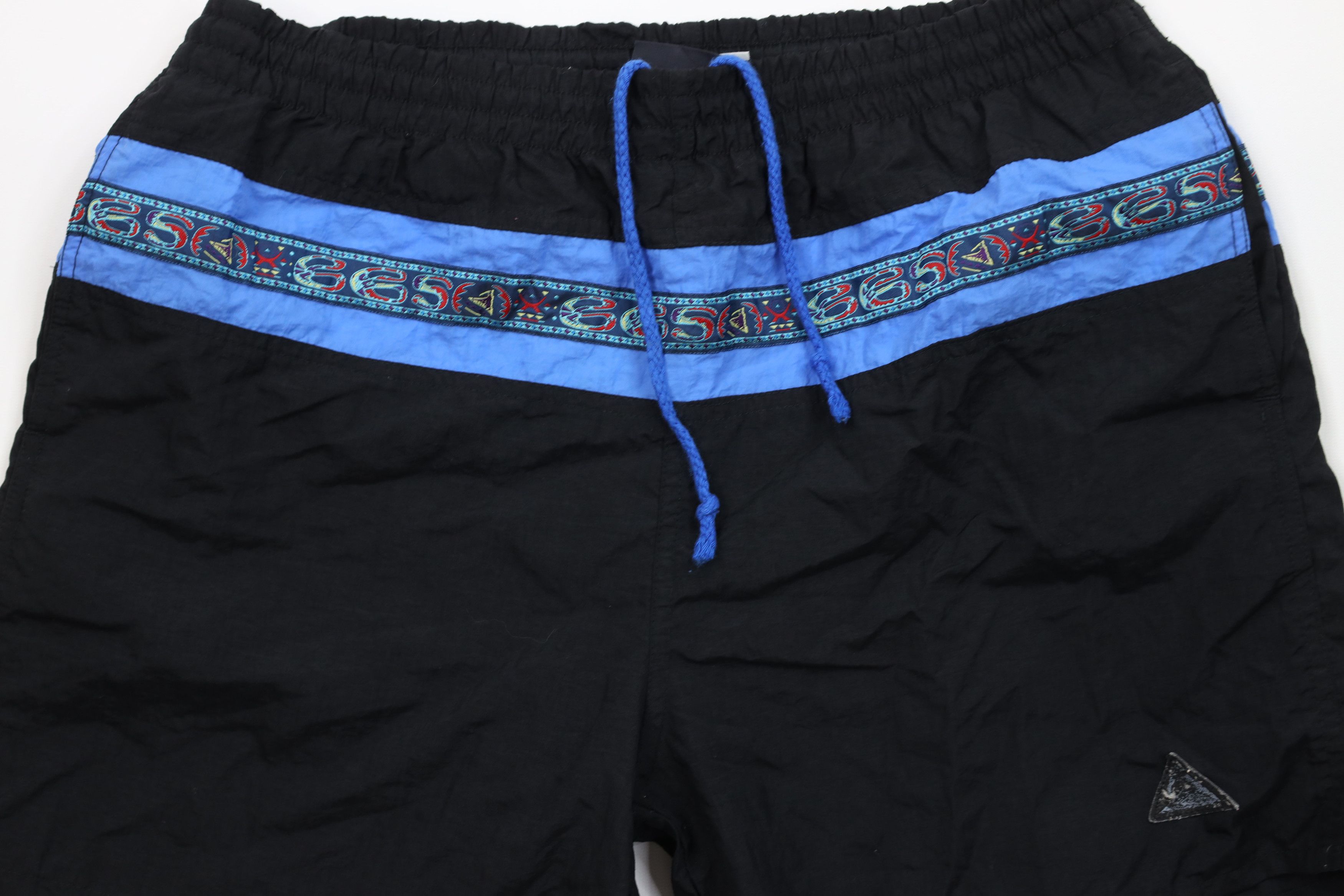 Vintage Vintage 90s Streetwear Rainbow Fiesta Lined Shorts Trunks Size US 32 / EU 48 - 3 Thumbnail