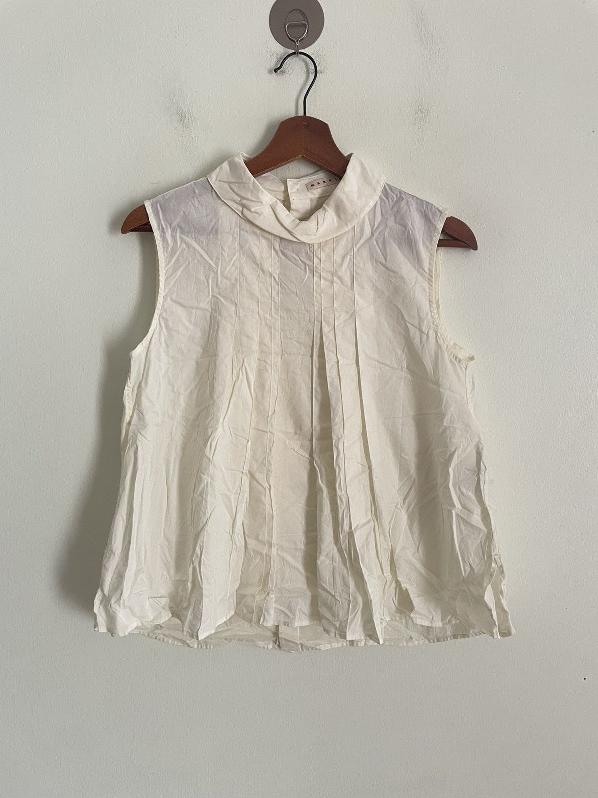 Marni × Uniqlo Marni X Uniqlo NonSleeve Blouse Size M / US 6-8 / IT 42-44 - 1 Thumbnail