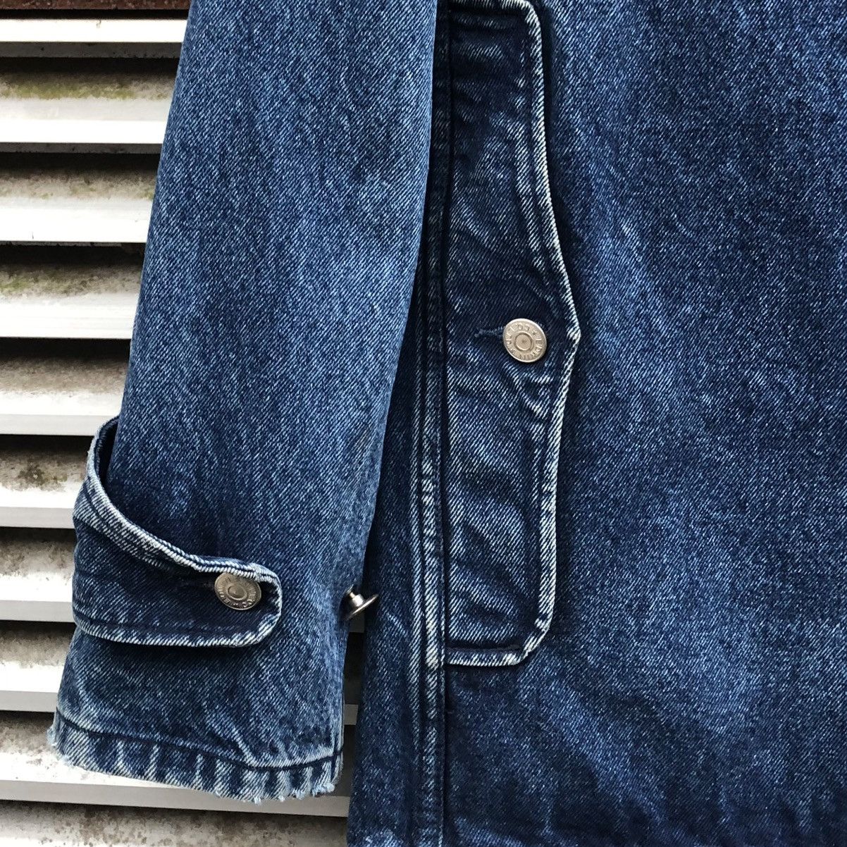 Edwin Vintage Edwin Distressed Denim Chore Work Jacket Size US L / EU 52-54 / 3 - 11 Thumbnail