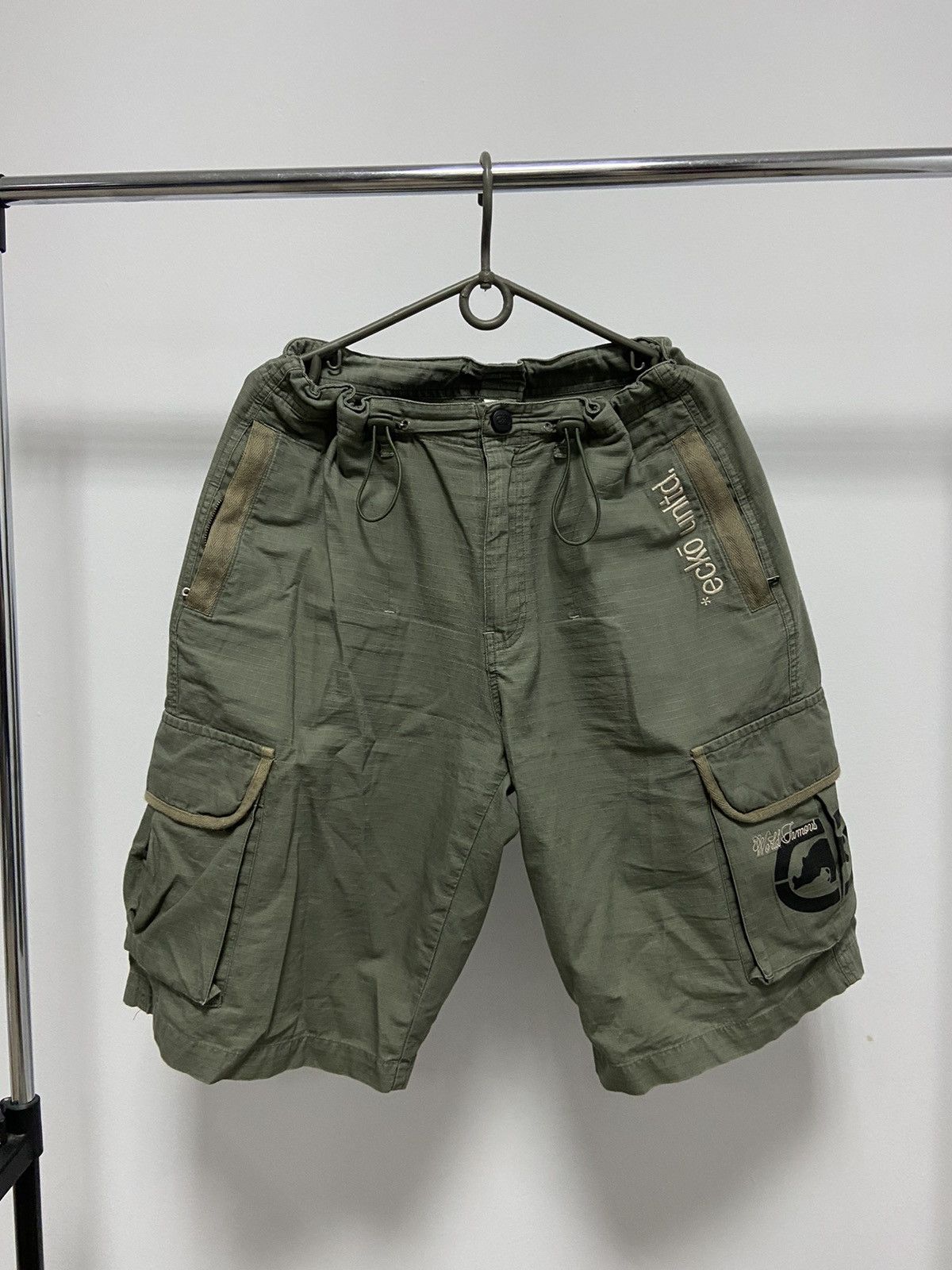 Ecko Unltd. Ecko Unltd. Shorts Vintage Small Logo Style Skate Y2K Size US 30 / EU 46 - 1 Thumbnail