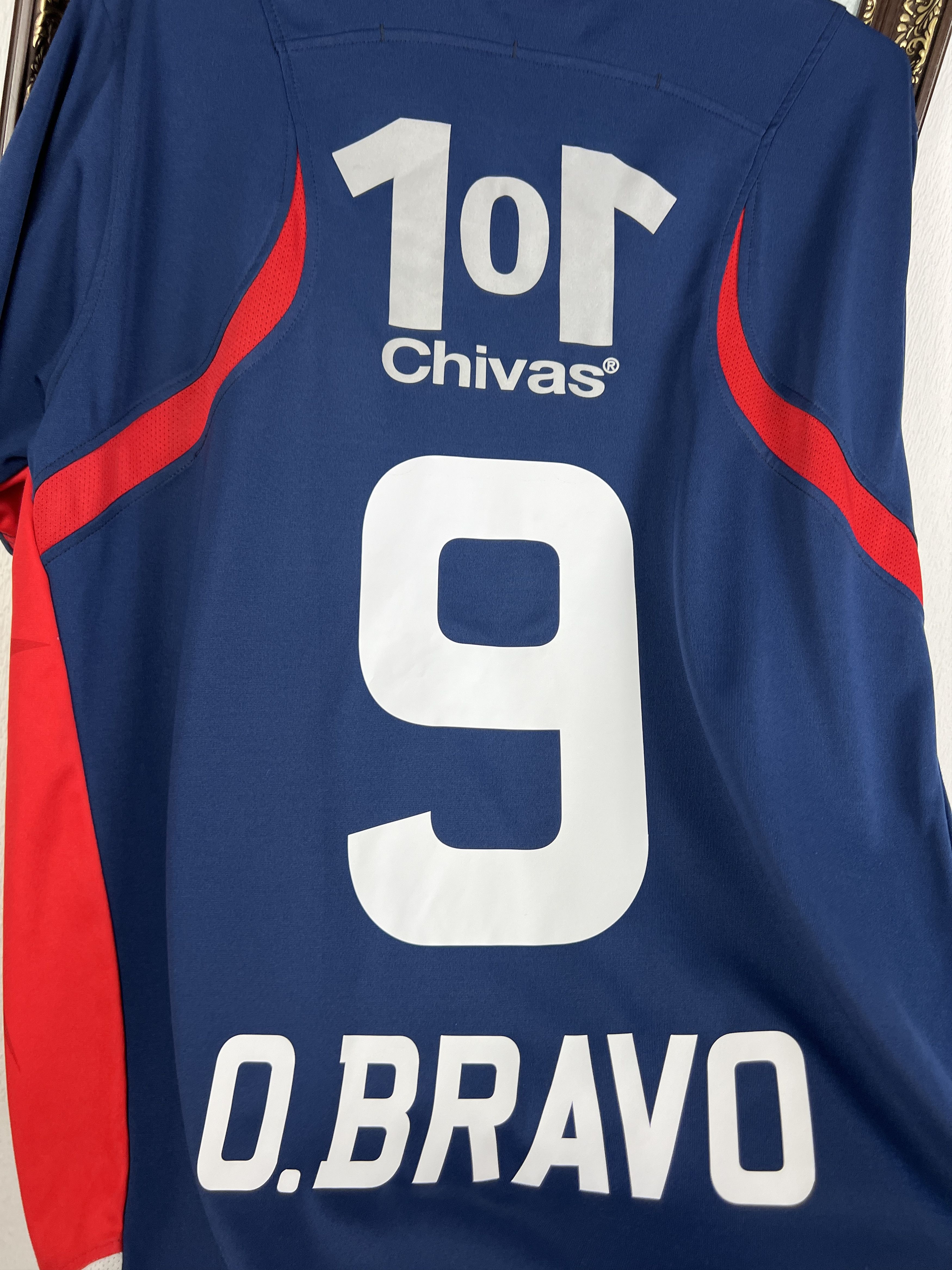 Reebok Chivas de Guadalajara football shirt Soccer #9 Bravo Jersey Size US L / EU 52-54 / 3 - 10 Thumbnail