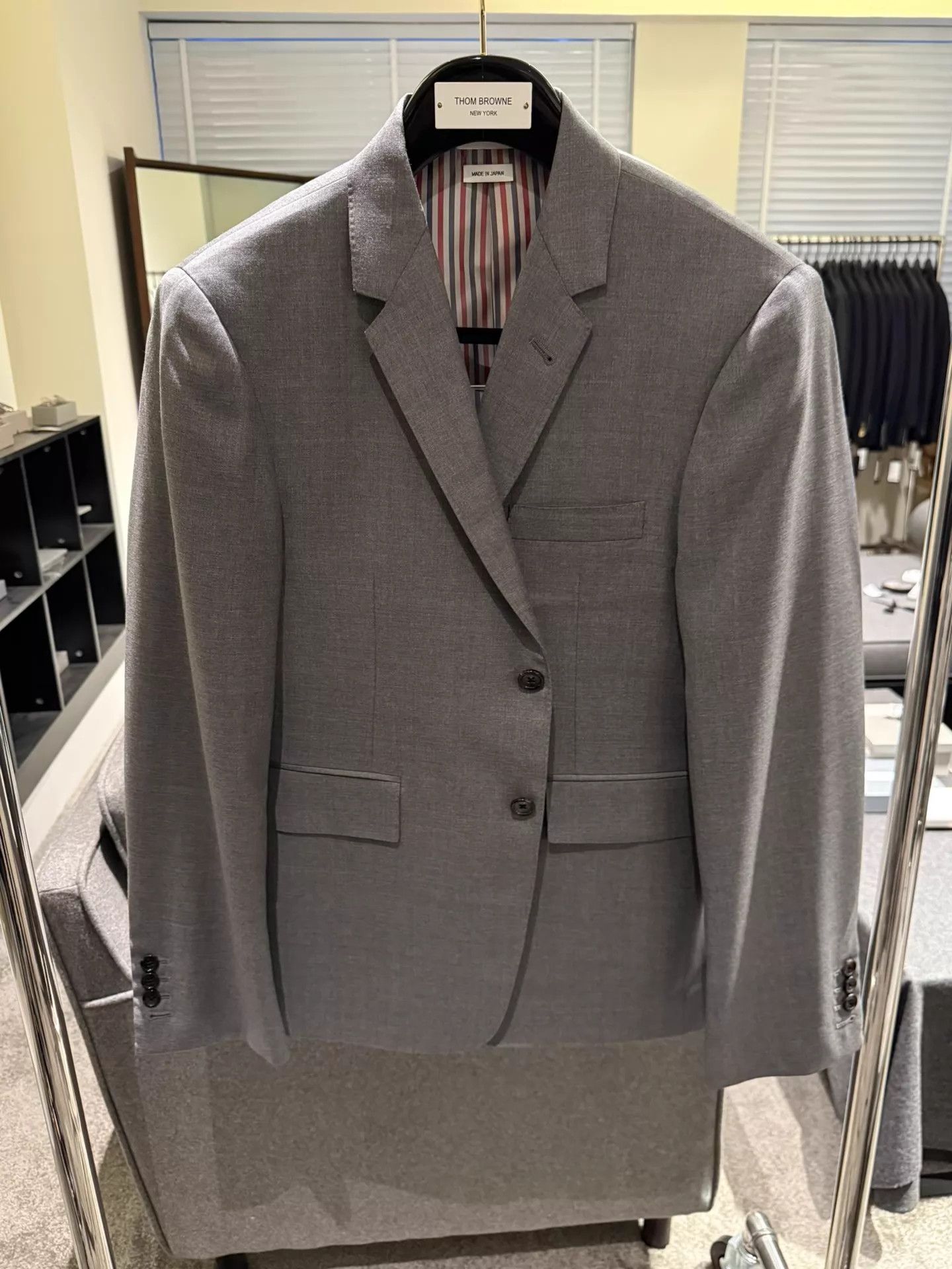 Thom Browne Thom Browne Classic Mid Gray Wool Suit Size 2 Size US M / EU 48-50 / 2 - 1 Thumbnail