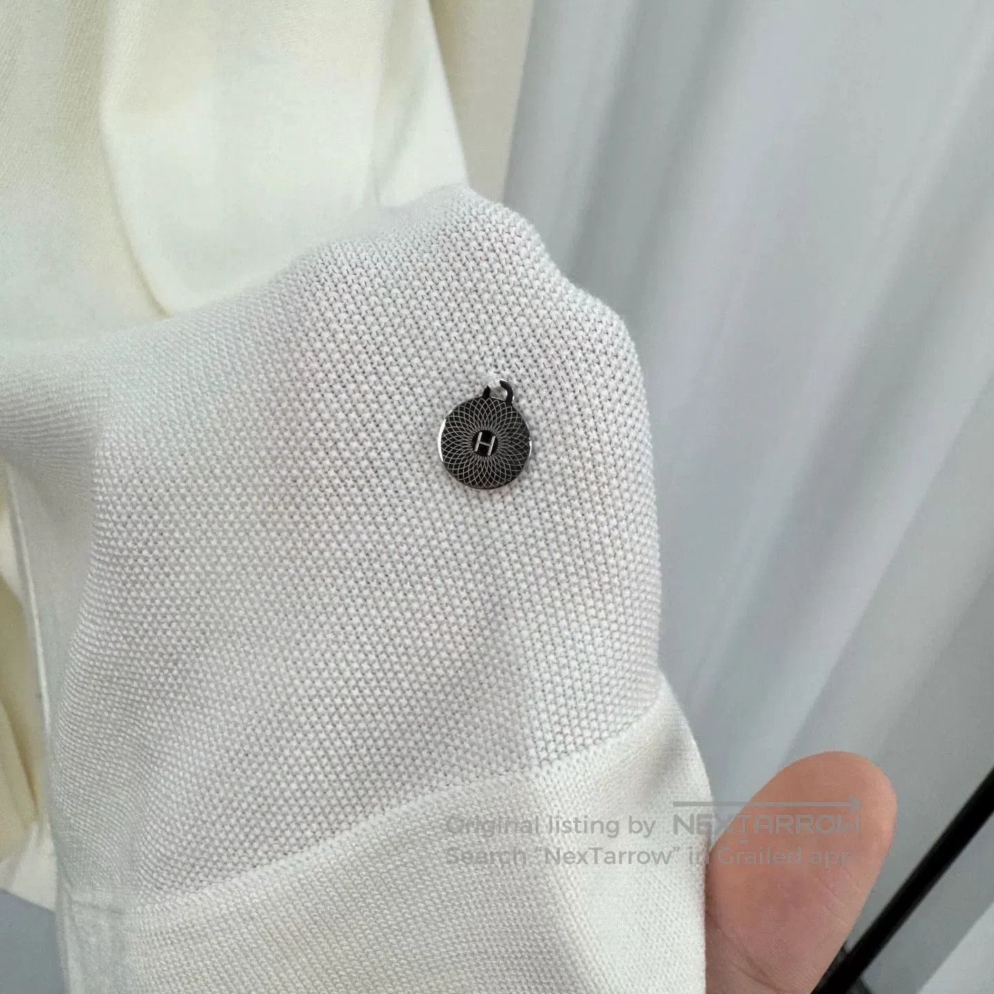 Hermes Hermes Cream Wool Knit Cardigan w/ Pendant. Size XS / US 0-2 / IT 36-38 - 5 Thumbnail