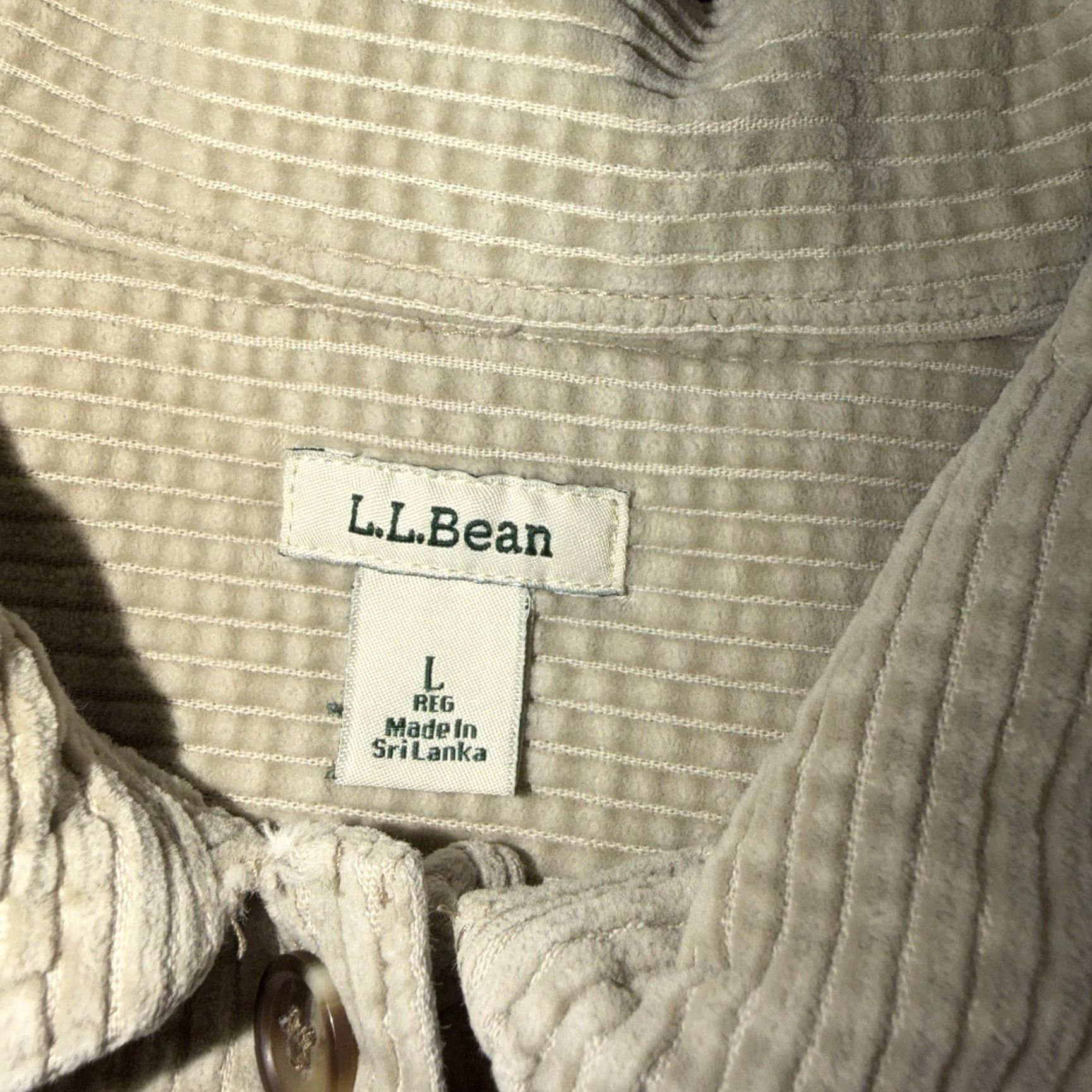 Vintage L.L. Bean Shirt Womens Large Beige Corduroy Button-Up Casual Pockets Cotton Solid 266127 Size L / US 10 / IT 46 - 3 Thumbnail