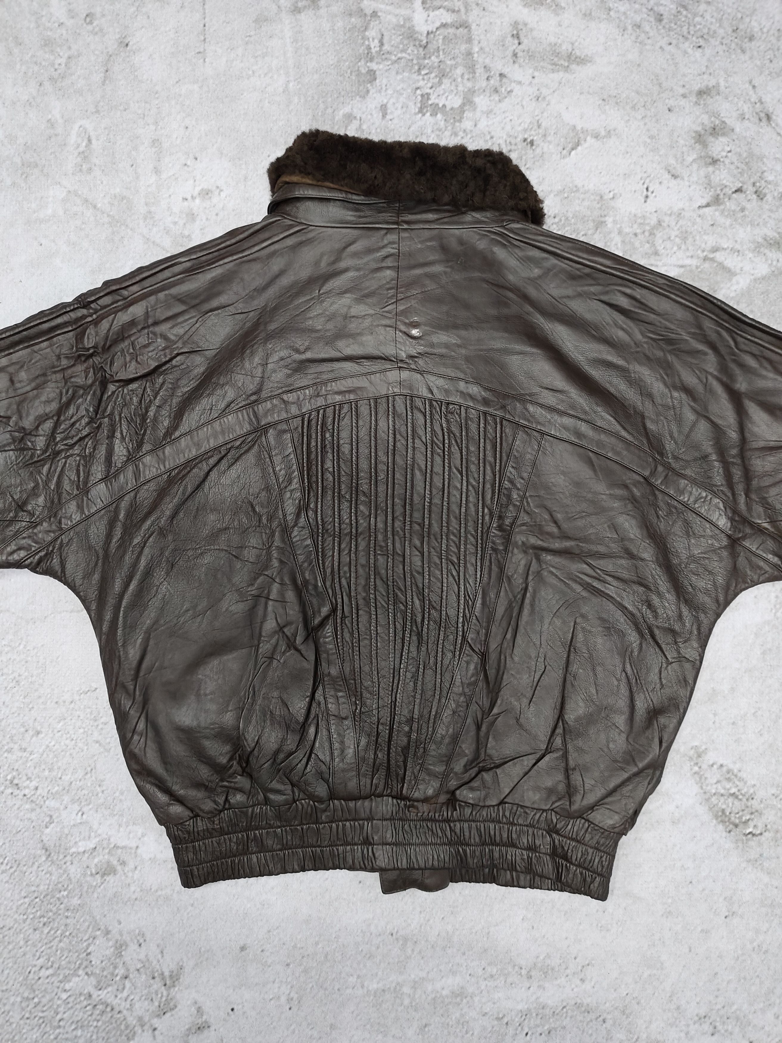 Vintage 80s Desca Ggeri🇮🇹 Pleated Panel Fur Collar Leather Bomber Size US L / EU 52-54 / 3 - 9 Thumbnail