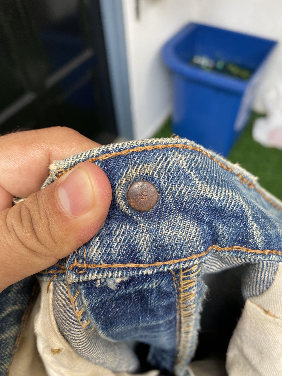 Levi's Vintage Clothing W33x30.5 Vintage levi's 505 redline big E distress repaired Size US 33 - 10 Thumbnail