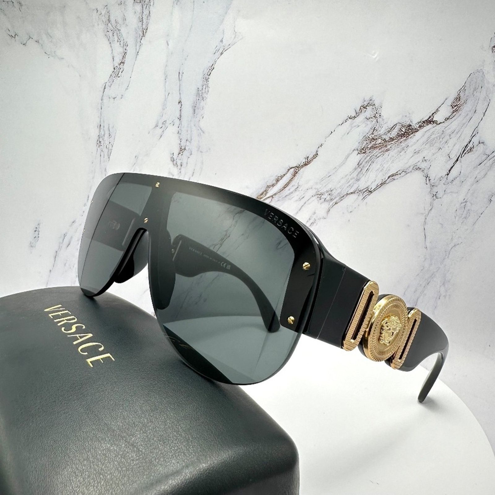 Versace New VERSACE Sunglasses Black Gold Shield Mask Medusa Logo Size ONE SIZE - 5 Thumbnail
