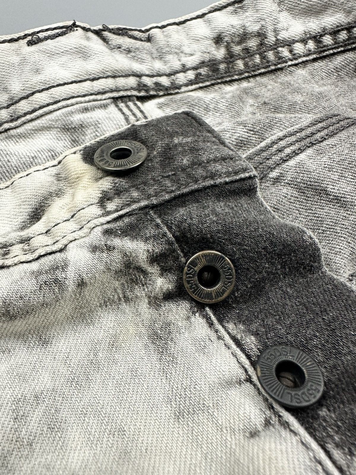 Diesel Vintage Diesel 55 Fifty Five DSL Smokey Washed Denim Size US 32 / EU 48 - 10 Thumbnail